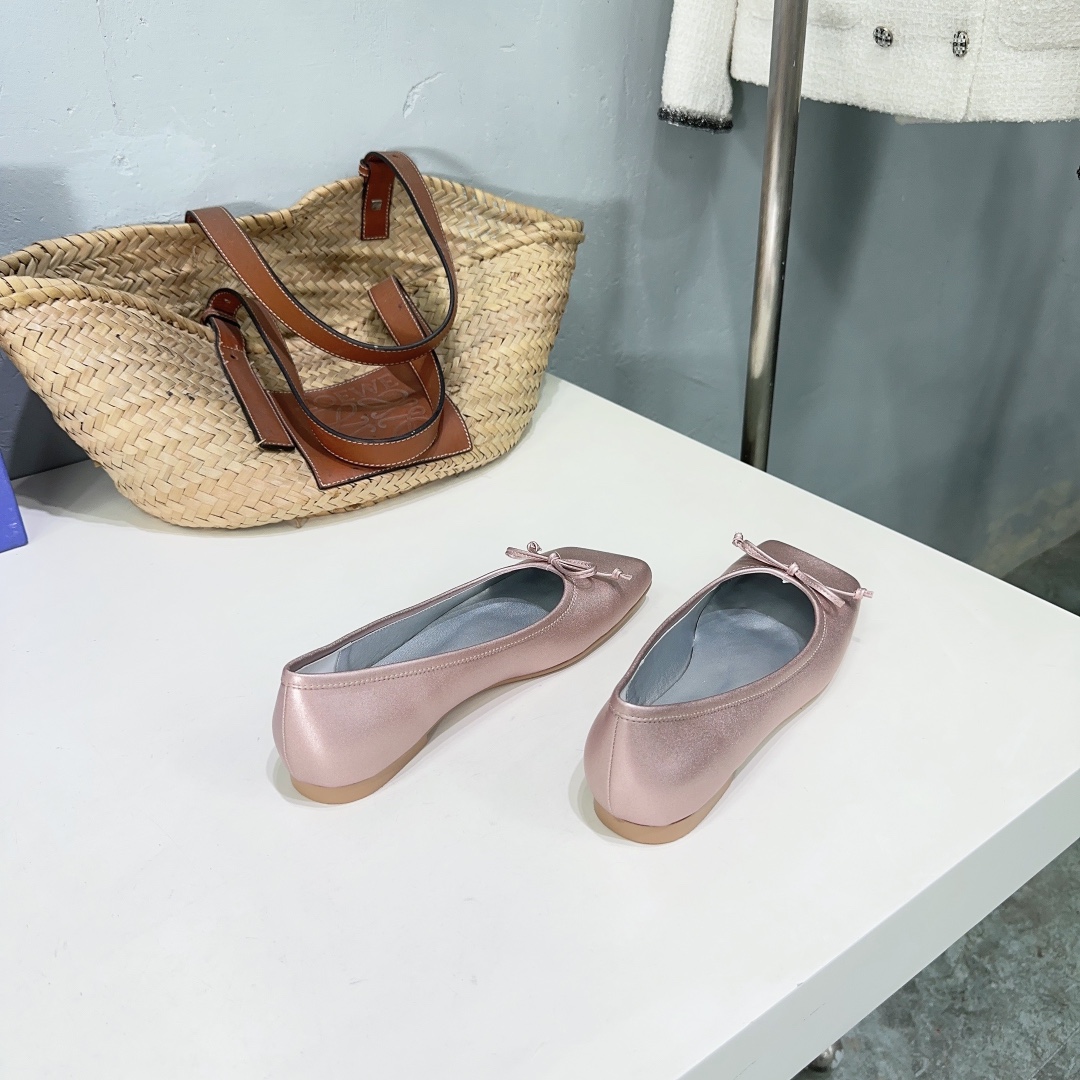 High-Quality Ballet Shoes with Sheep Hides/Glits and Rubber Base. Code: 35-40. Original Packaging. - 图片 8