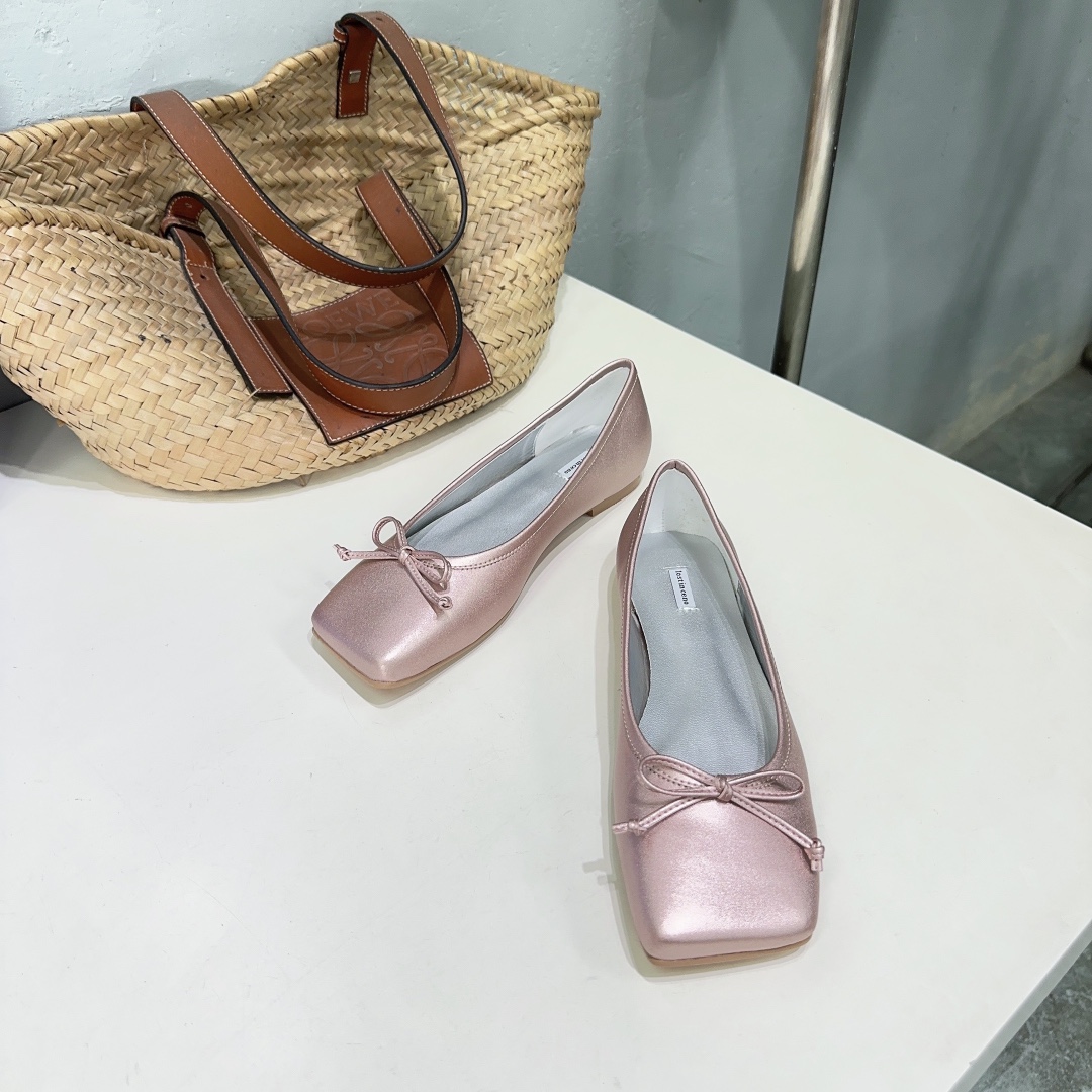 High-Quality Ballet Shoes with Sheep Hides/Glits and Rubber Base. Code: 35-40. Original Packaging. - 图片 6