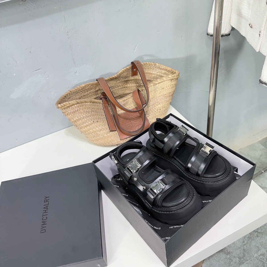 High Quality 650 Women’s Fashion Shoes: Stylish, Durable, Comfortable, Various Sizes - 图片 3