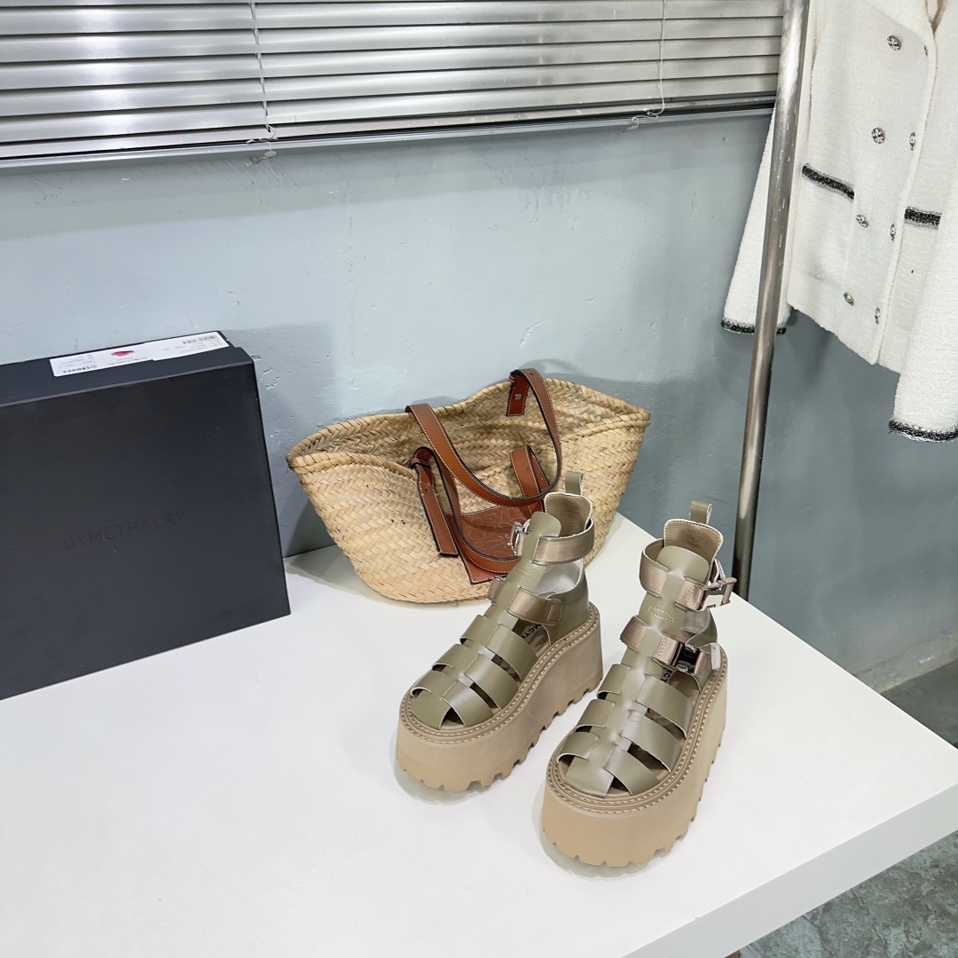High Quality Fashion Boots: Durable, Stylish, and Comfortable for All Seasons - 图片 8