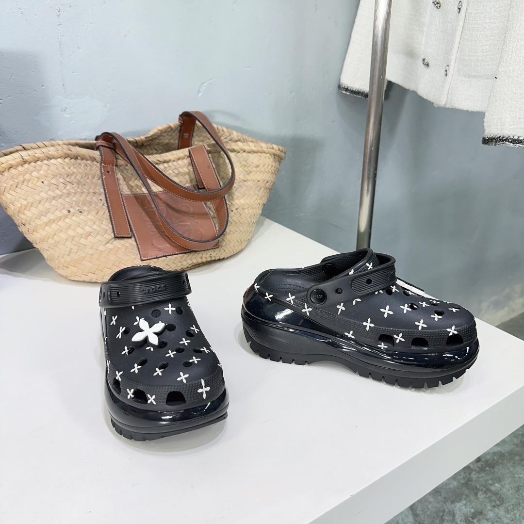 High Quality Exit 675: Brand-Made Cave Shoes with Popular Elements - 图片 5