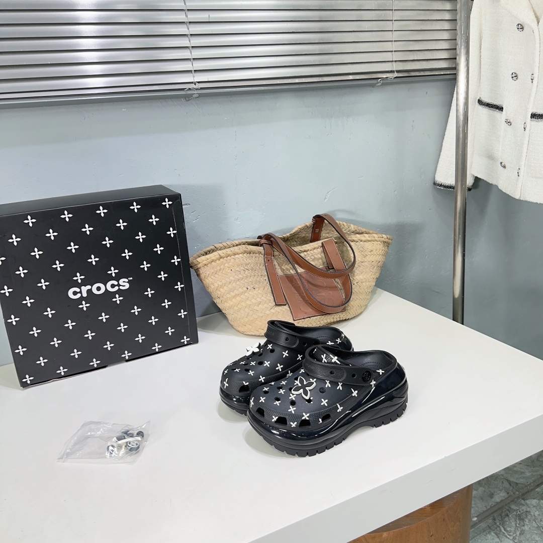 High Quality Exit 675: Brand-Made Cave Shoes with Popular Elements - 图片 4