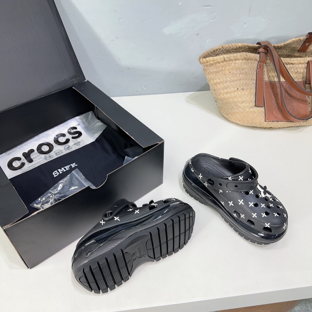 High Quality Exit 675: Brand-Made Cave Shoes with Popular Elements - 图片 8