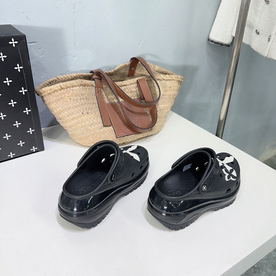 High Quality Exit 675: Big Cross Cave Shoes with Popular Elements. - 图片 9