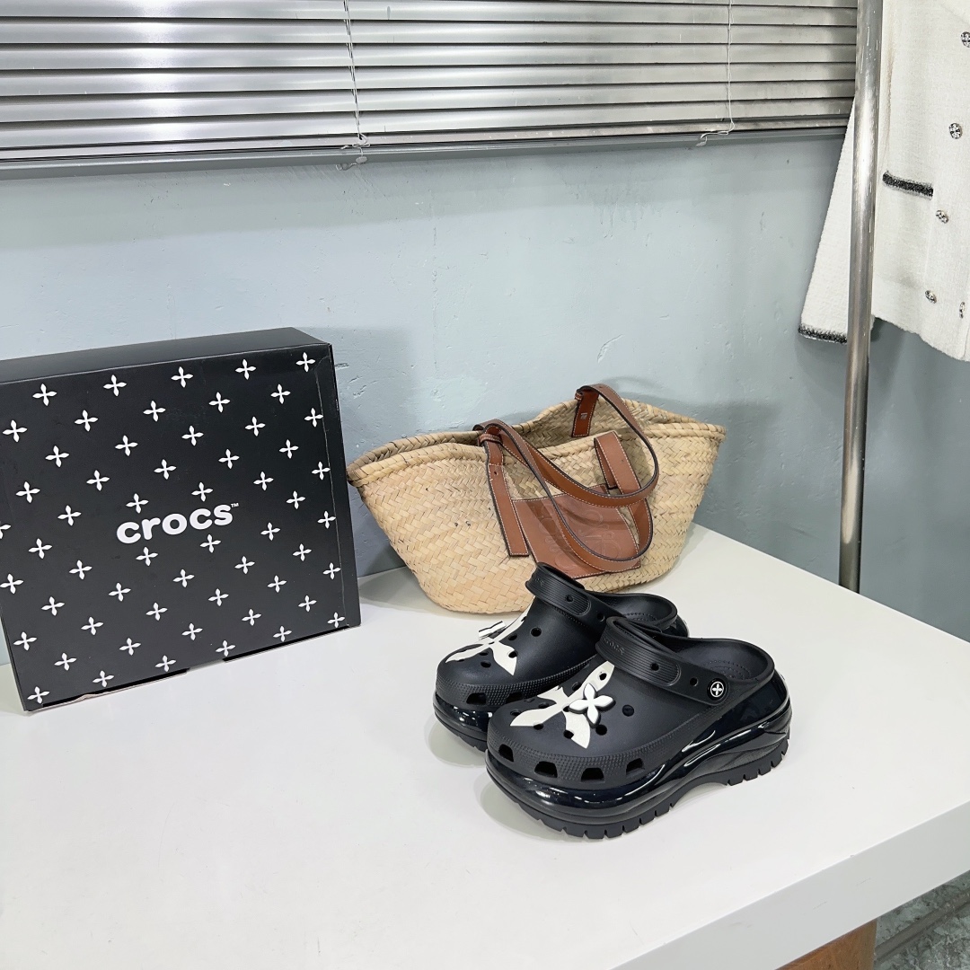 High Quality Exit 675: Big Cross Cave Shoes with Popular Elements. - 图片 8