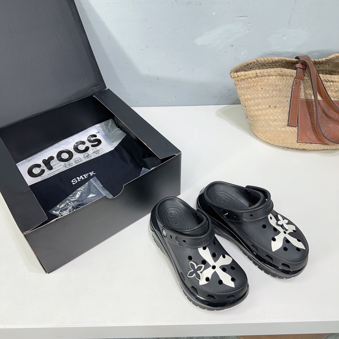 High Quality Exit 675: Big Cross Cave Shoes with Popular Elements. - 图片 6