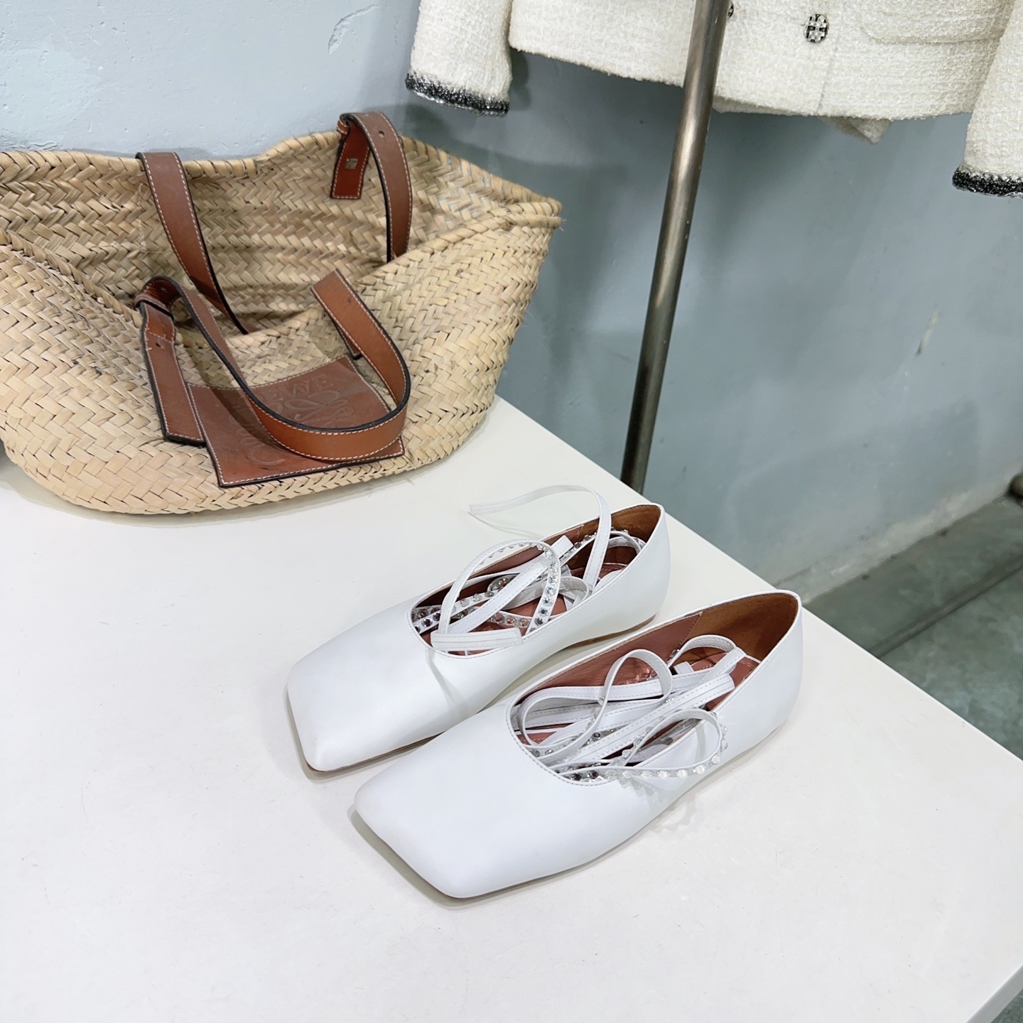 High Quality Amina Muaddi French Drilling Dress and Ballet Shoes Collection - 图片 2