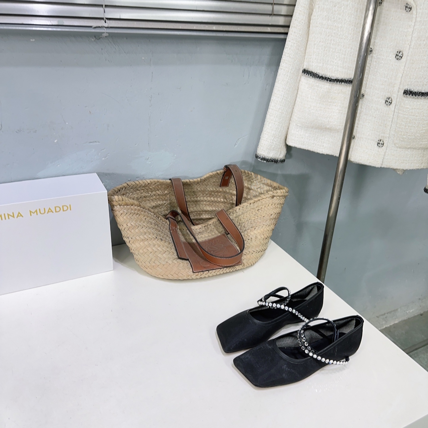 High Quality French Ballet Shoes with Original Gauze and Czech Drilling – Amina Muaddi 2025 Collection - 图片 1