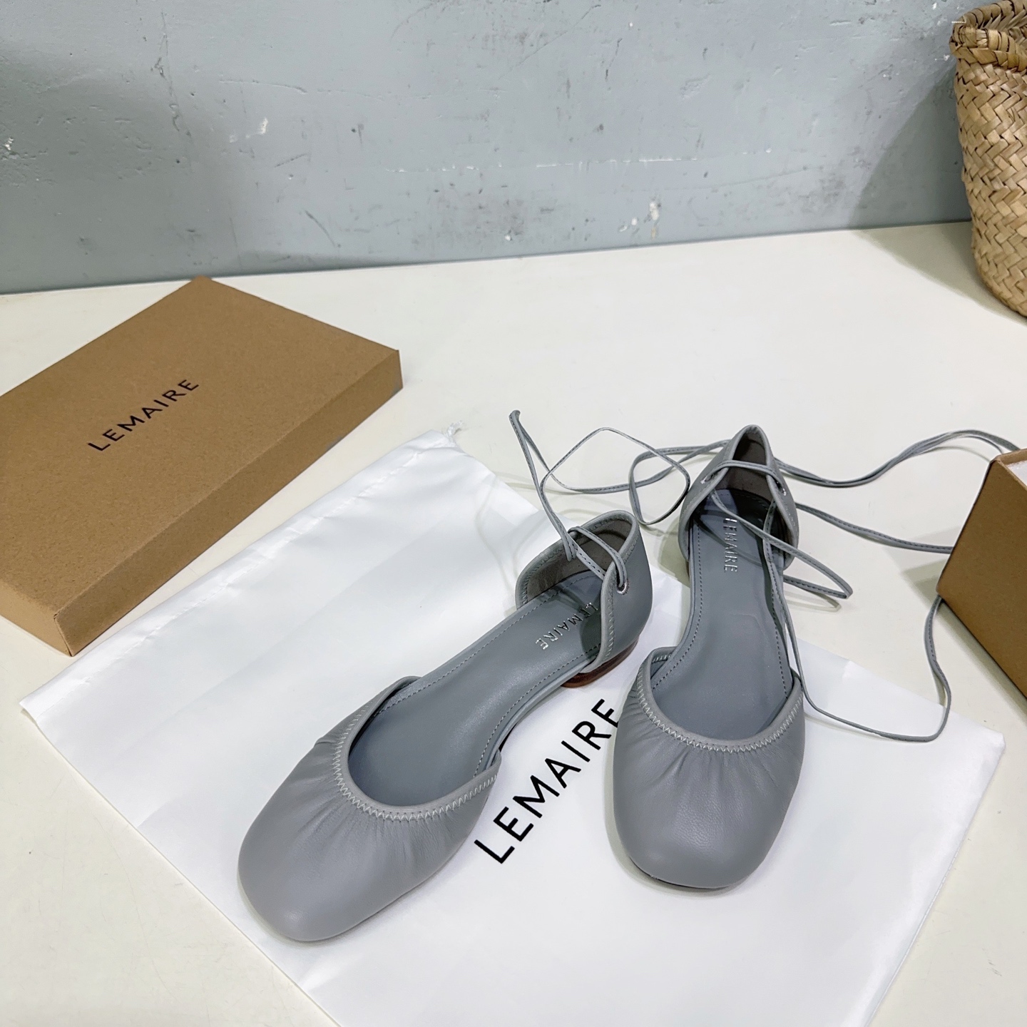 High-Quality LEMAIRE Mary Jane Ballet Shoes: Stylish, Comfortable, Italian-Made Sandals - 图片 8