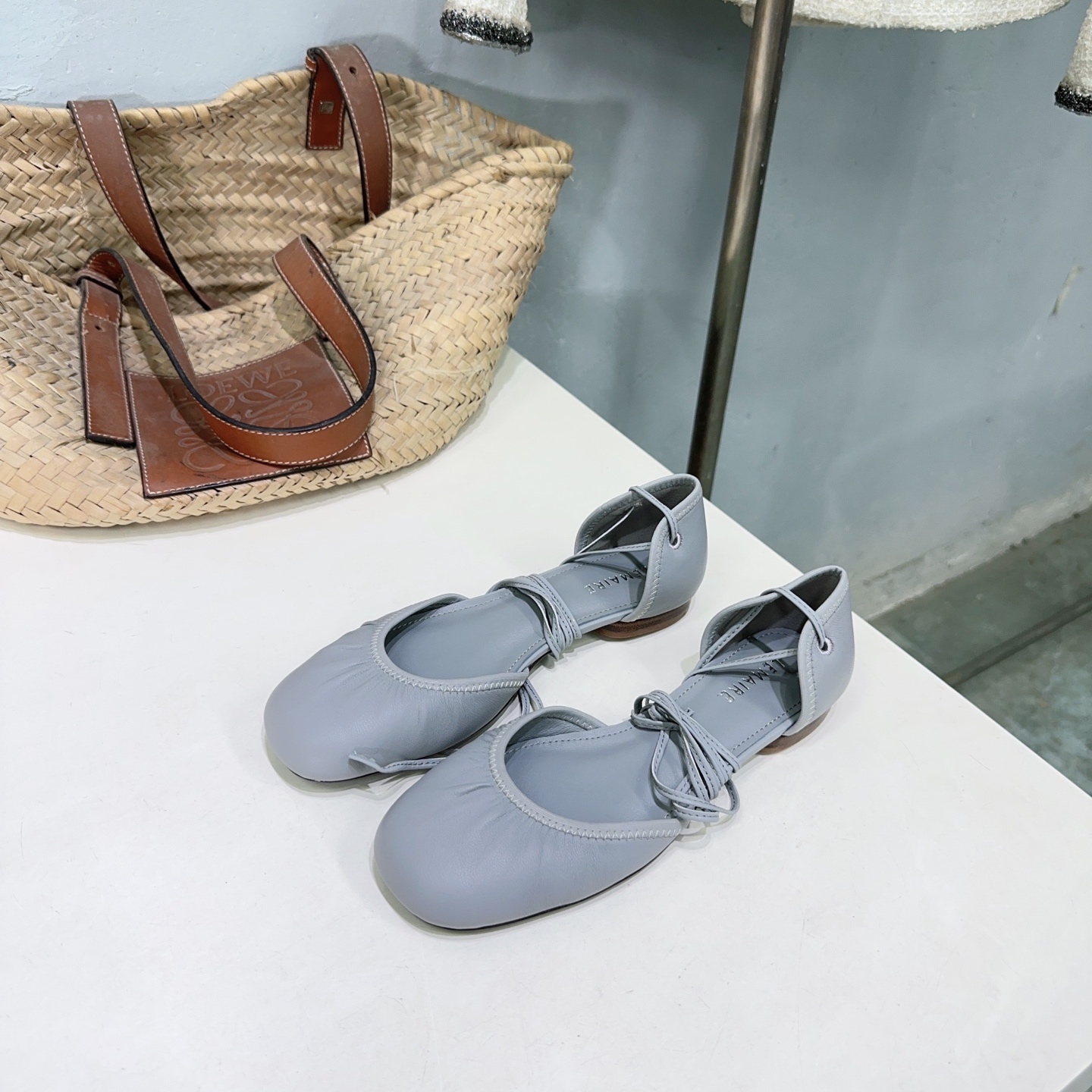 High-Quality LEMAIRE Mary Jane Ballet Shoes: Stylish, Comfortable, Italian-Made Sandals - 图片 3