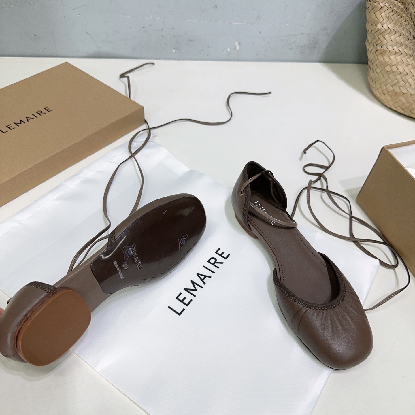 LEMAIRE Mary Jane Ballet Shoes: High-Quality Italian Imports, Stylish and Comfortable. - 图片 9