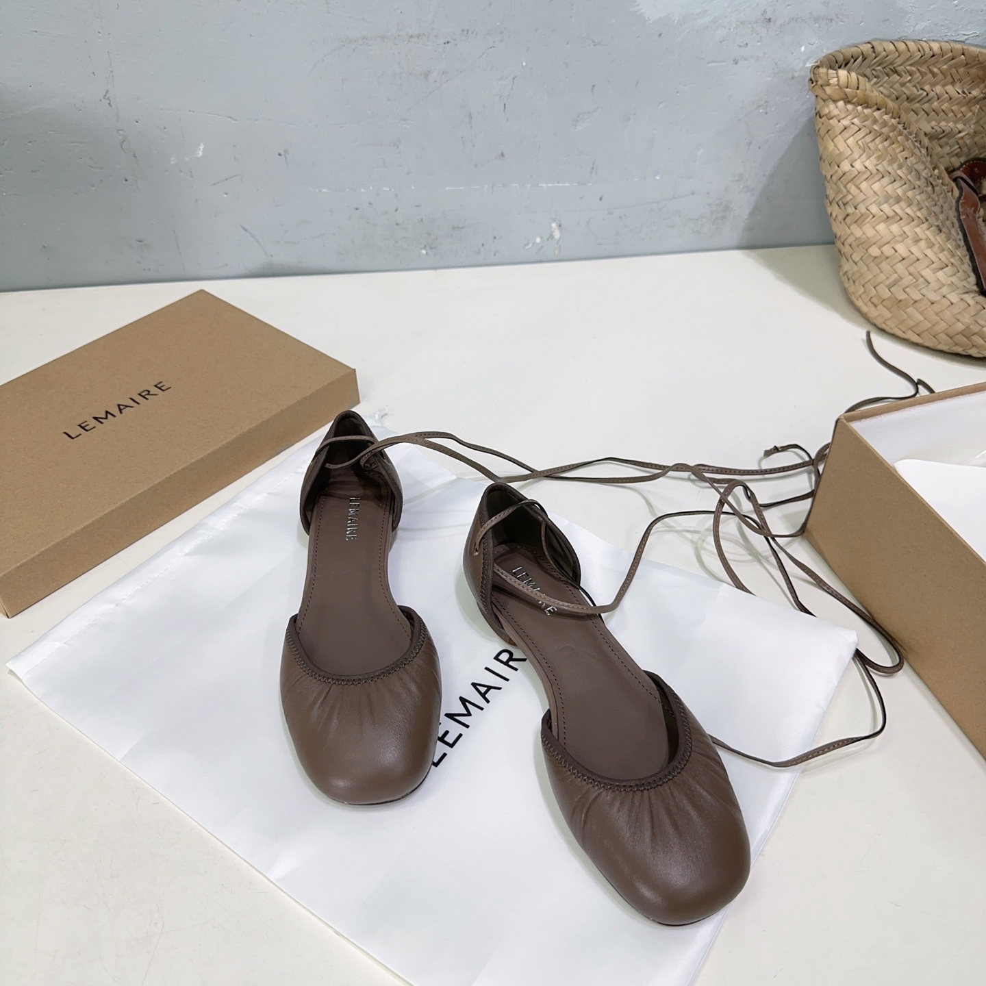 LEMAIRE Mary Jane Ballet Shoes: High-Quality Italian Imports, Stylish and Comfortable. - 图片 6