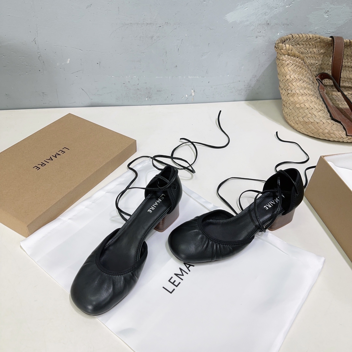 High-Quality LEMAIRE Mary Jane Ballet Shoes: Comfortable, Stylish, Italian Import - 图片 9