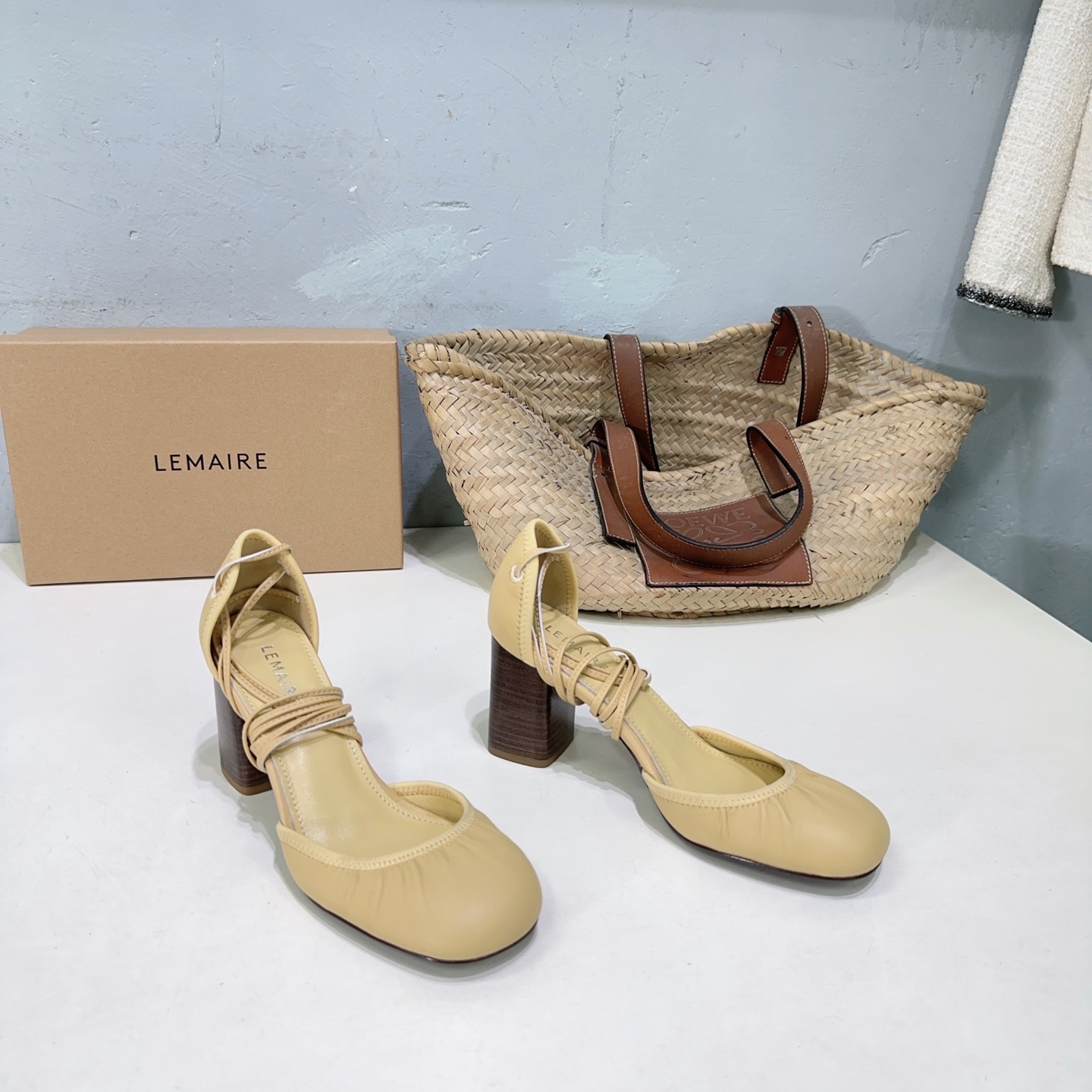 High-Quality LEMAIRE Mary Jane Ballet Shoes: Italian Imported Solids, Flat-Bottom, Heelless, Cozy, Stylish.