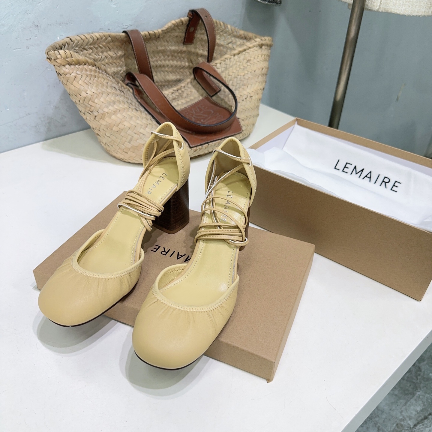 High-Quality LEMAIRE Mary Jane Ballet Shoes: Italian Imported Solids, Flat-Bottom, Heelless, Cozy, Stylish. - 图片 4