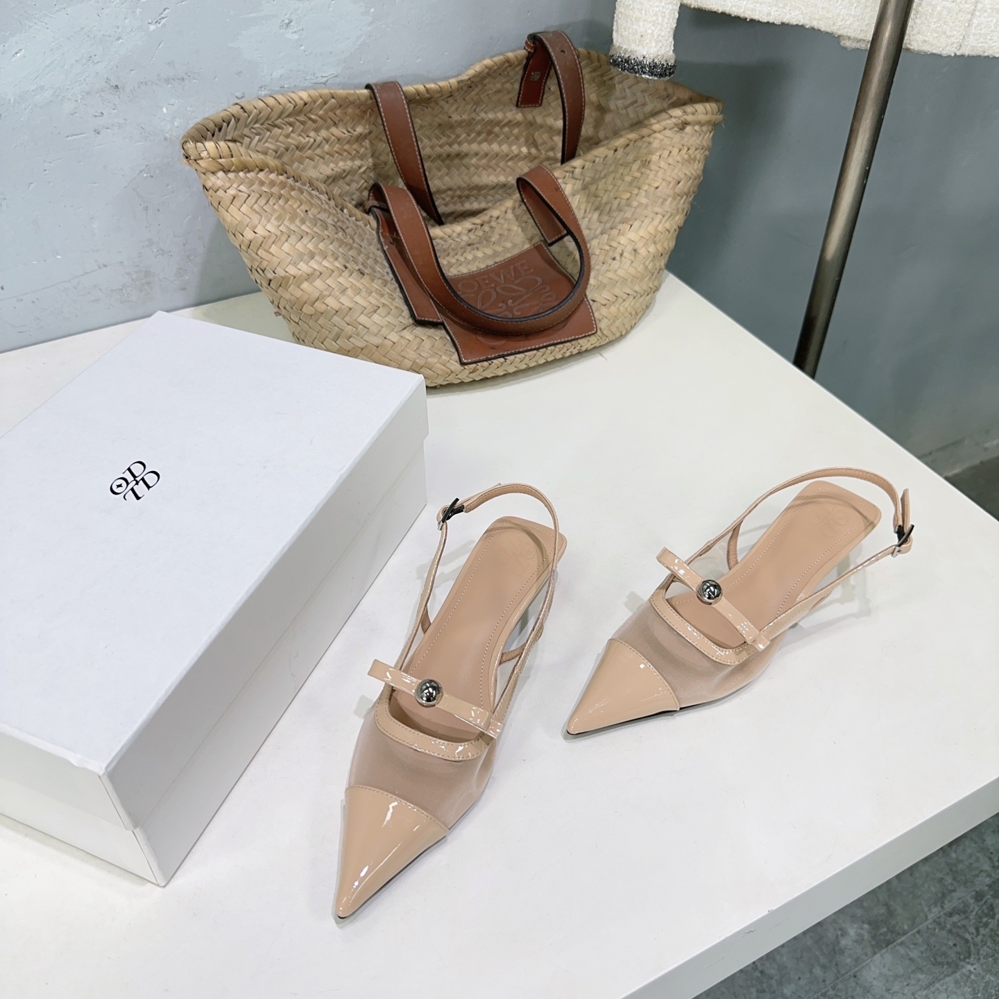 Glamorous High-Quality Sandal Sandals with Leg Stretching Effect – Oxen-Skin Detail, Various Sizes - 图片 7