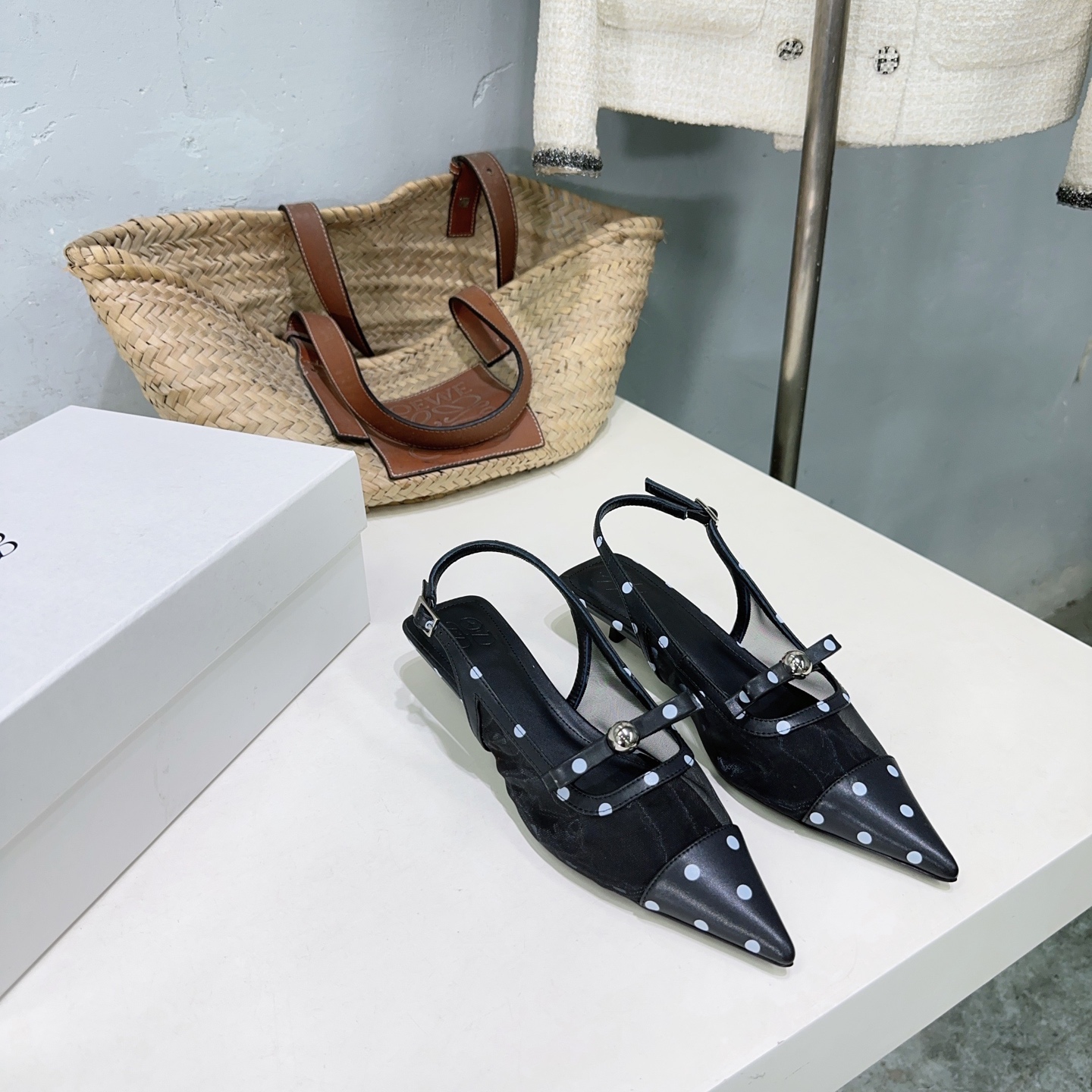 Glamorous High-Quality Sandal Sandals with Leg Stretching Effect in 35-41 Sizes - 图片 3