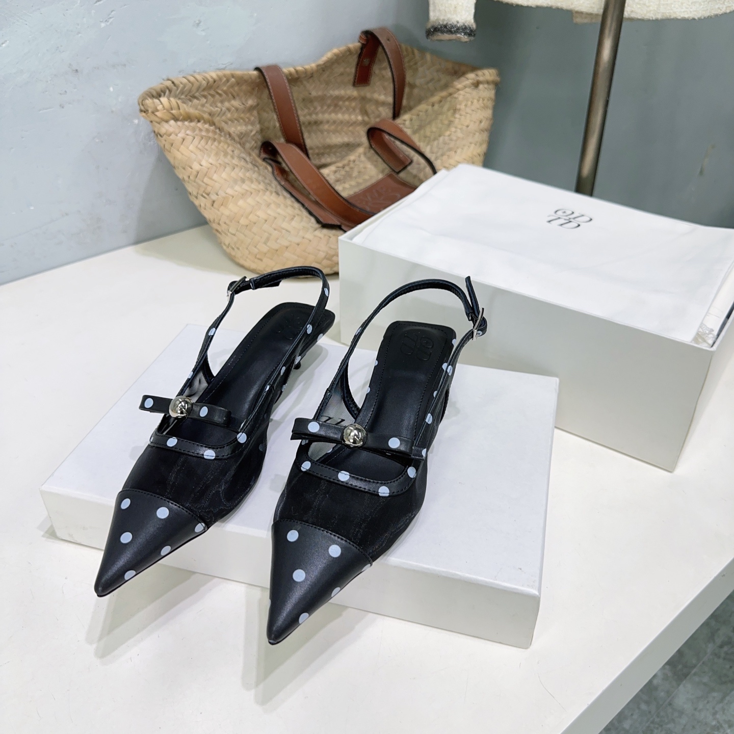 Glamorous High-Quality Sandal Sandals with Leg Stretching Effect in 35-41 Sizes - 图片 5