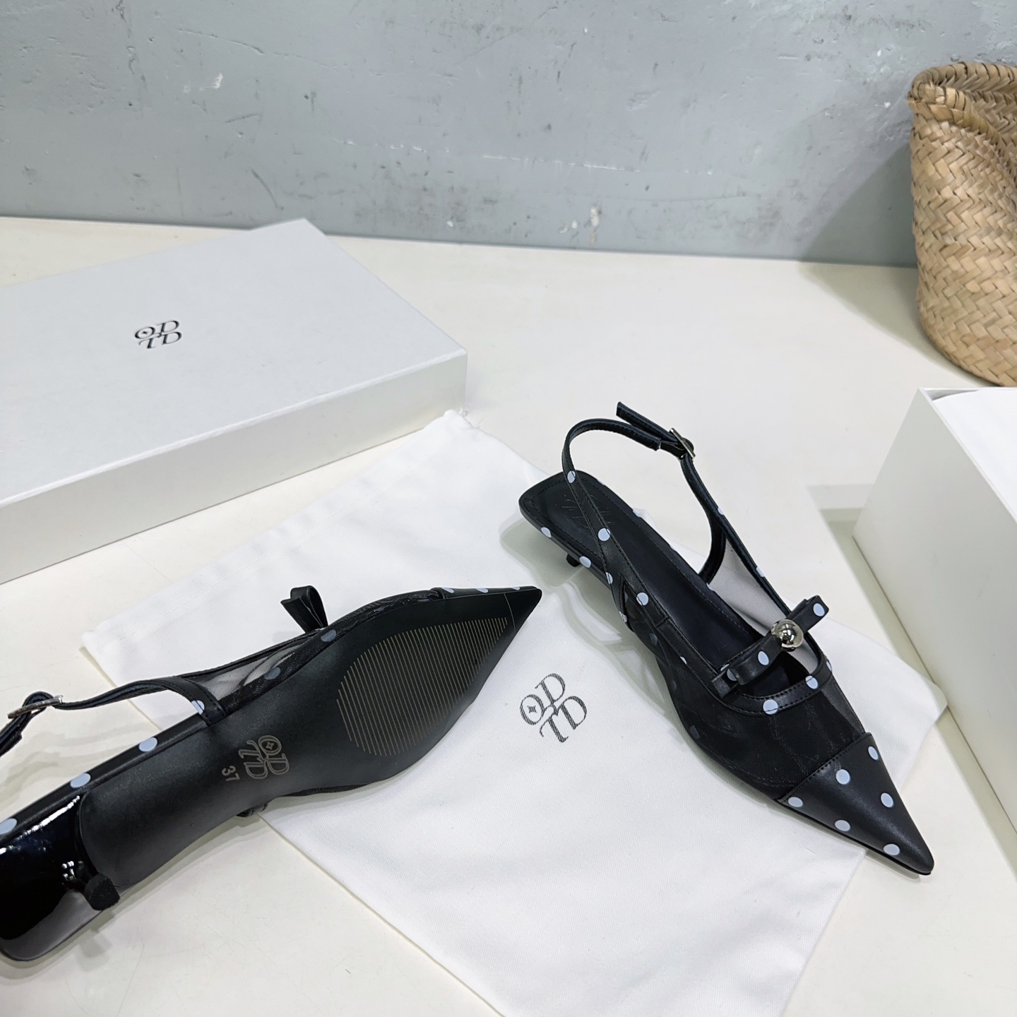 Glamorous High-Quality Sandal Sandals with Leg Stretching Effect in 35-41 Sizes - 图片 9