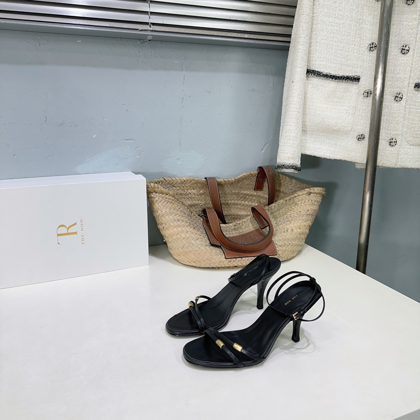 Italian Leather High and Low Toes Shoes: Stylish, Comfortable, High Quality Sizes 35-41 - 图片 2