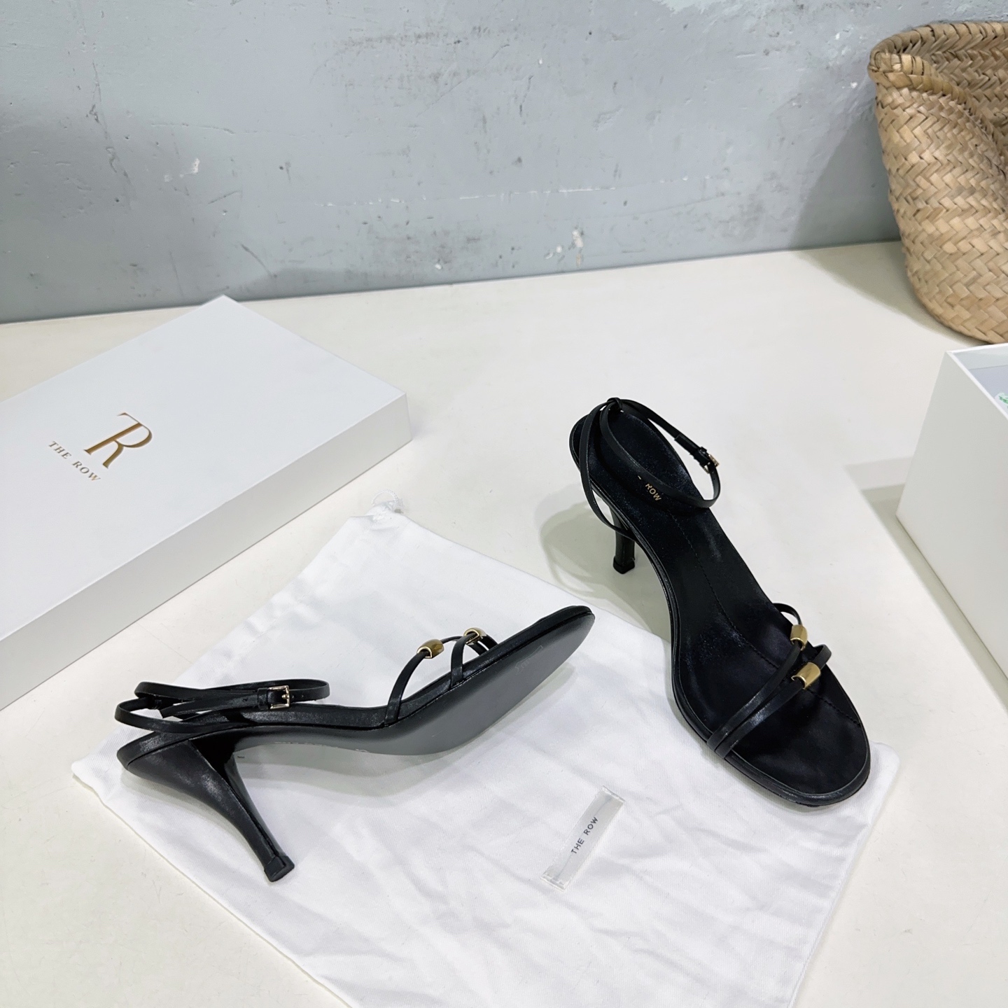 Italian Leather High and Low Toes Shoes: Stylish, Comfortable, High Quality Sizes 35-41 - 图片 8