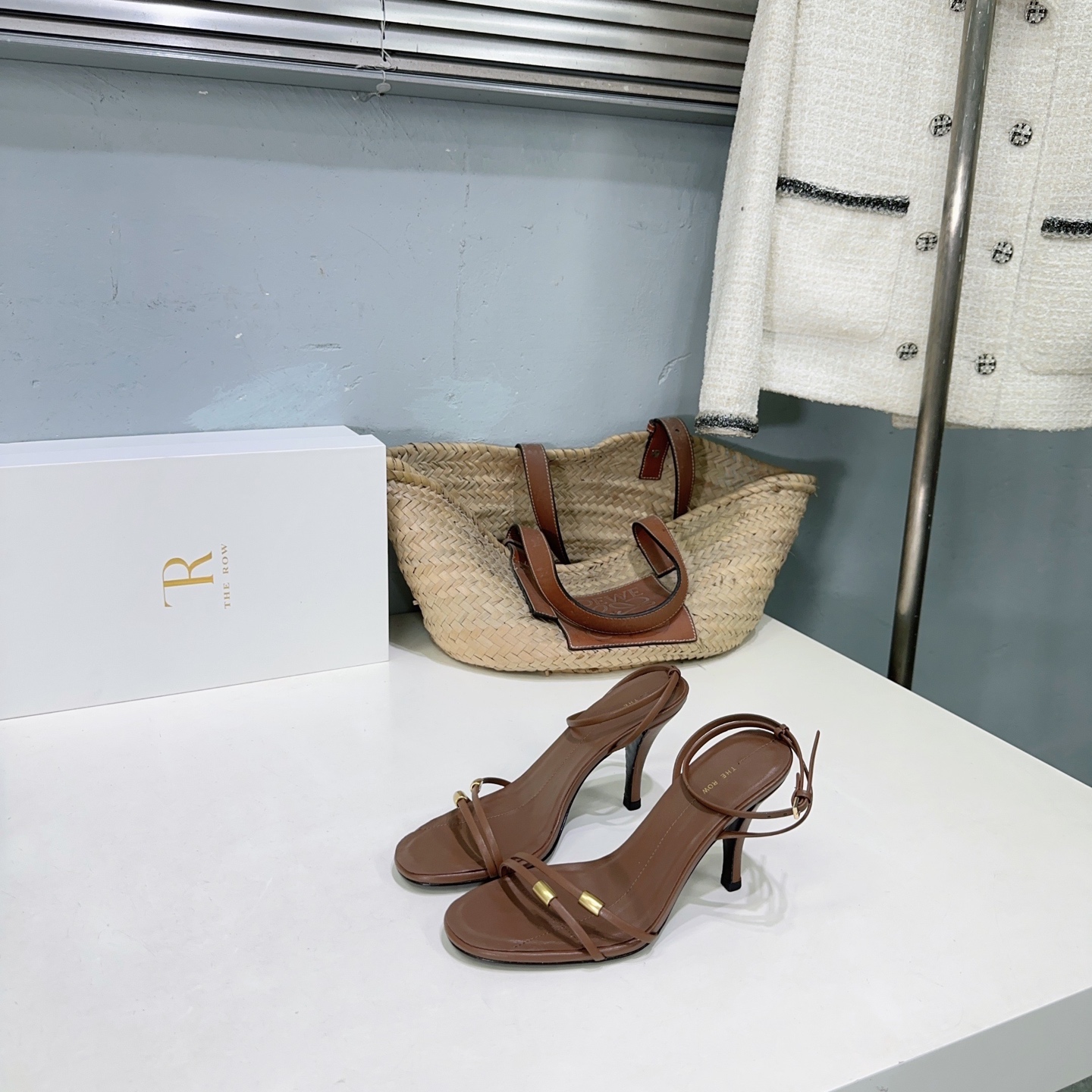 Stylish High and Low Toes Shoes: Ro* 25 Springs and Summer New Snacks - 图片 7