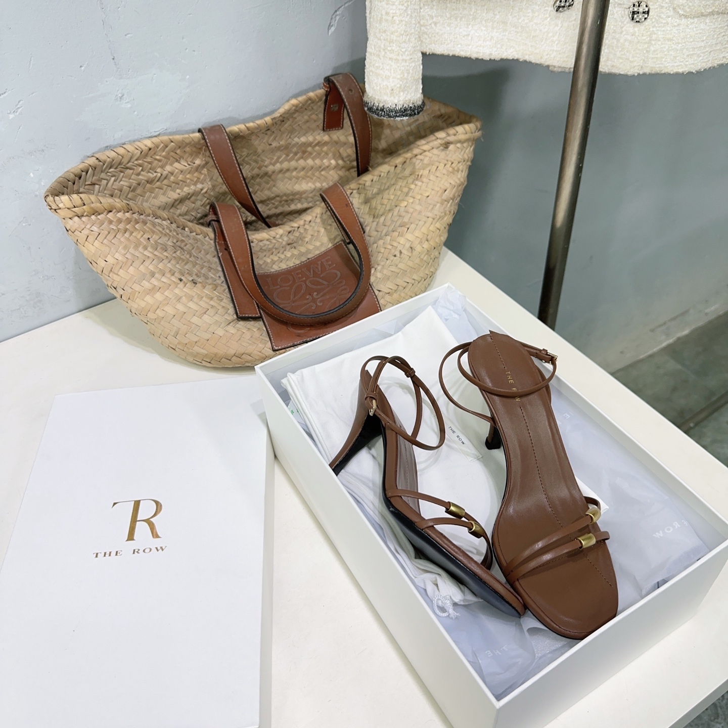 Stylish High and Low Toes Shoes: Ro* 25 Springs and Summer New Snacks - 图片 5