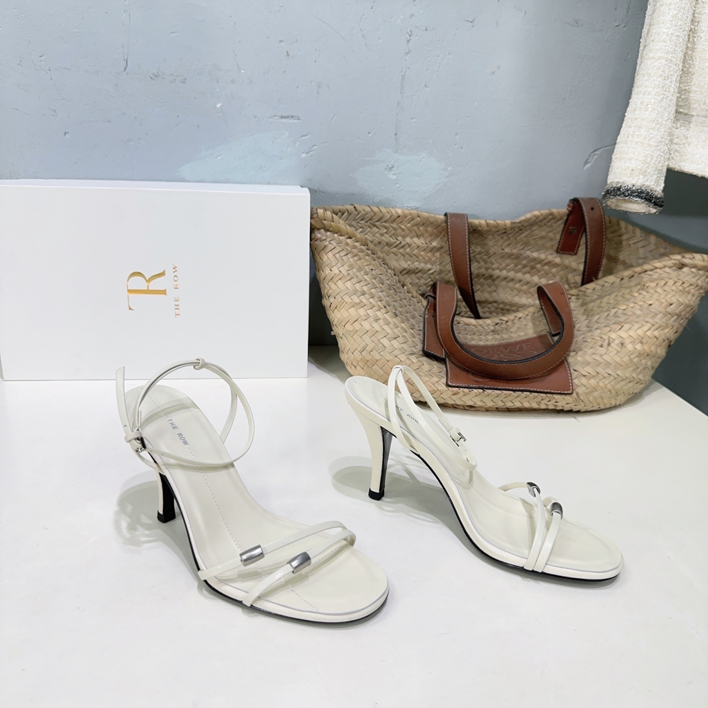 Italian Leather High and Low Toes Shoes: Stylish, Comfortable, High Quality Sizes 35-41