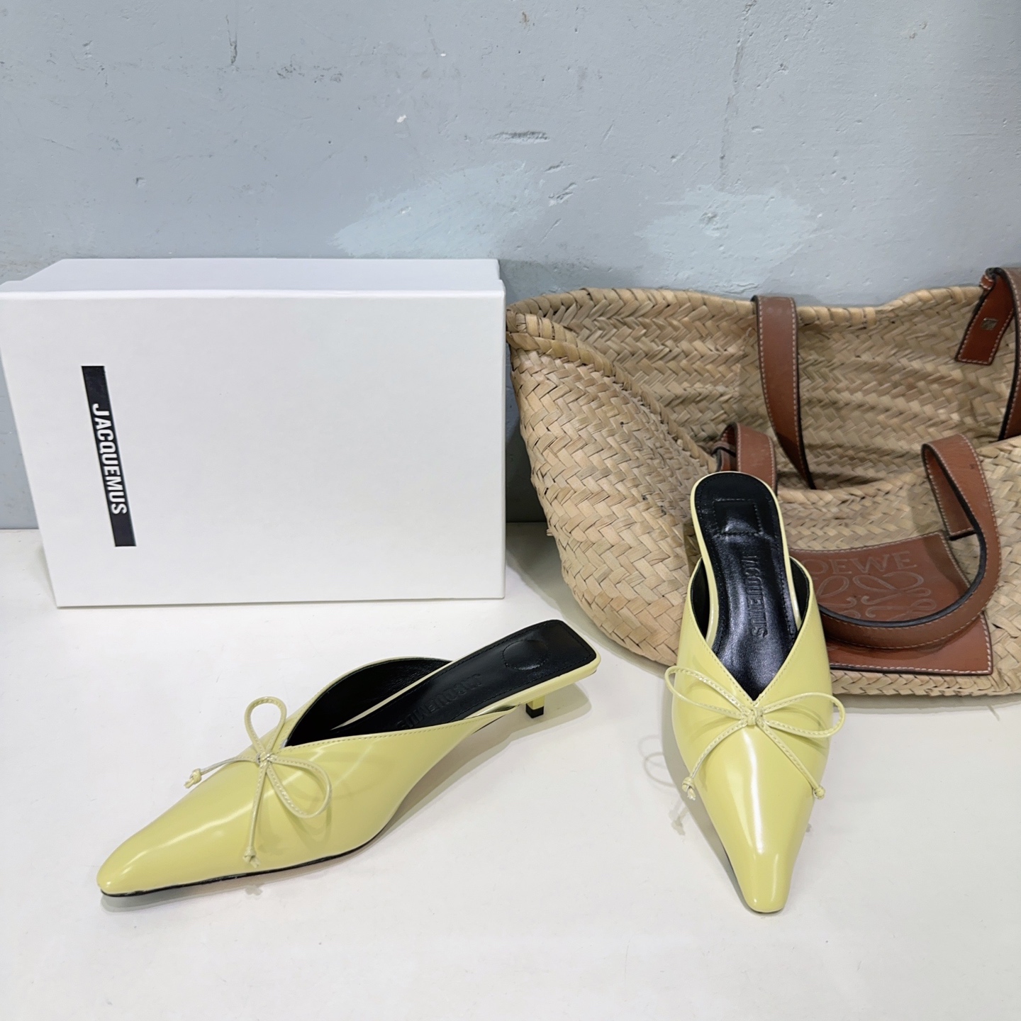 High-Quality Jacquesquemus Shoes: Elegant, Sexy, and Stylish Butterfly Knot Design - 图片 2