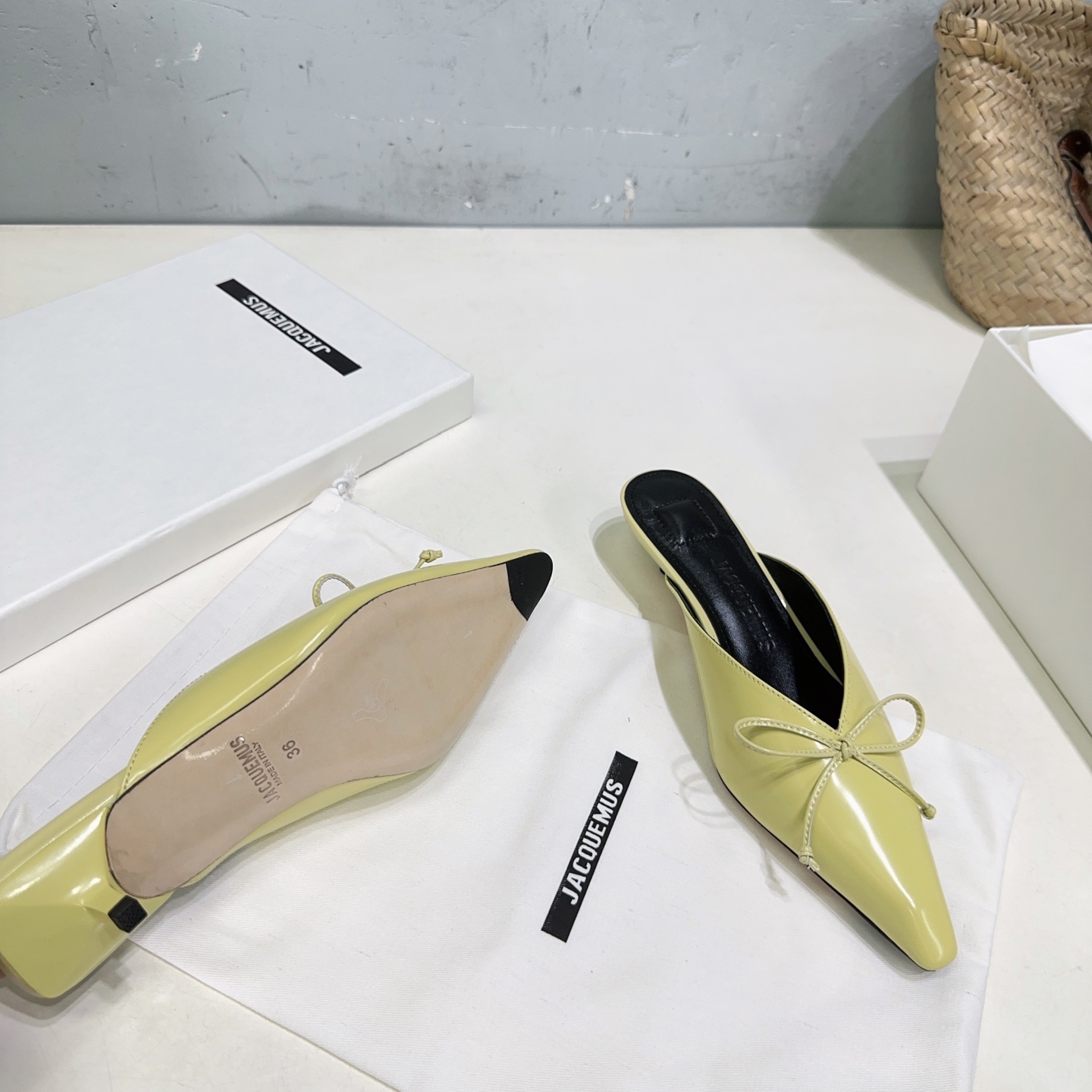 High-Quality Jacquesquemus Shoes: Elegant, Sexy, and Stylish Butterfly Knot Design - 图片 9