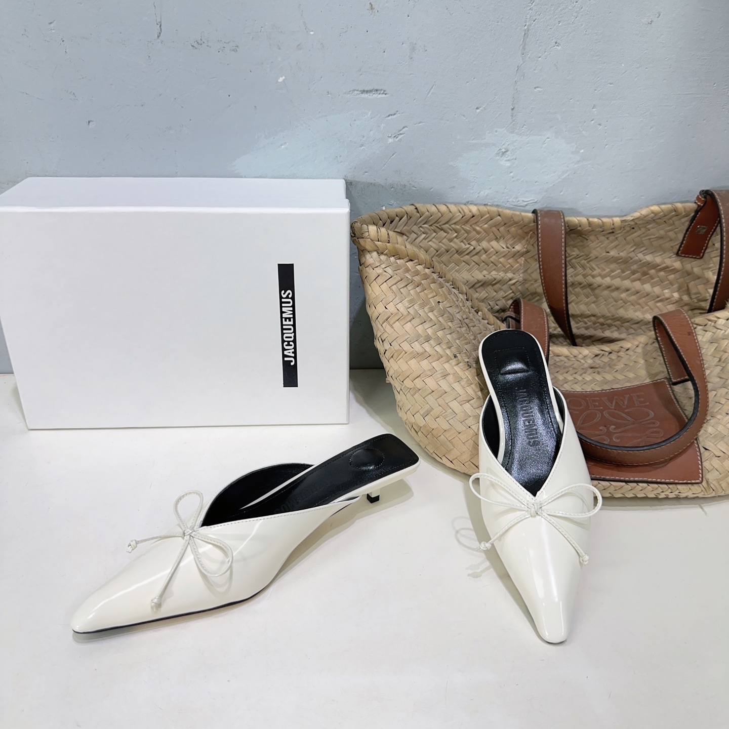 High-Quality Exit 675: Jacquesquemus Pointy Cats and Back-Shoe Shoes for Elegant Summer Style - 图片 8
