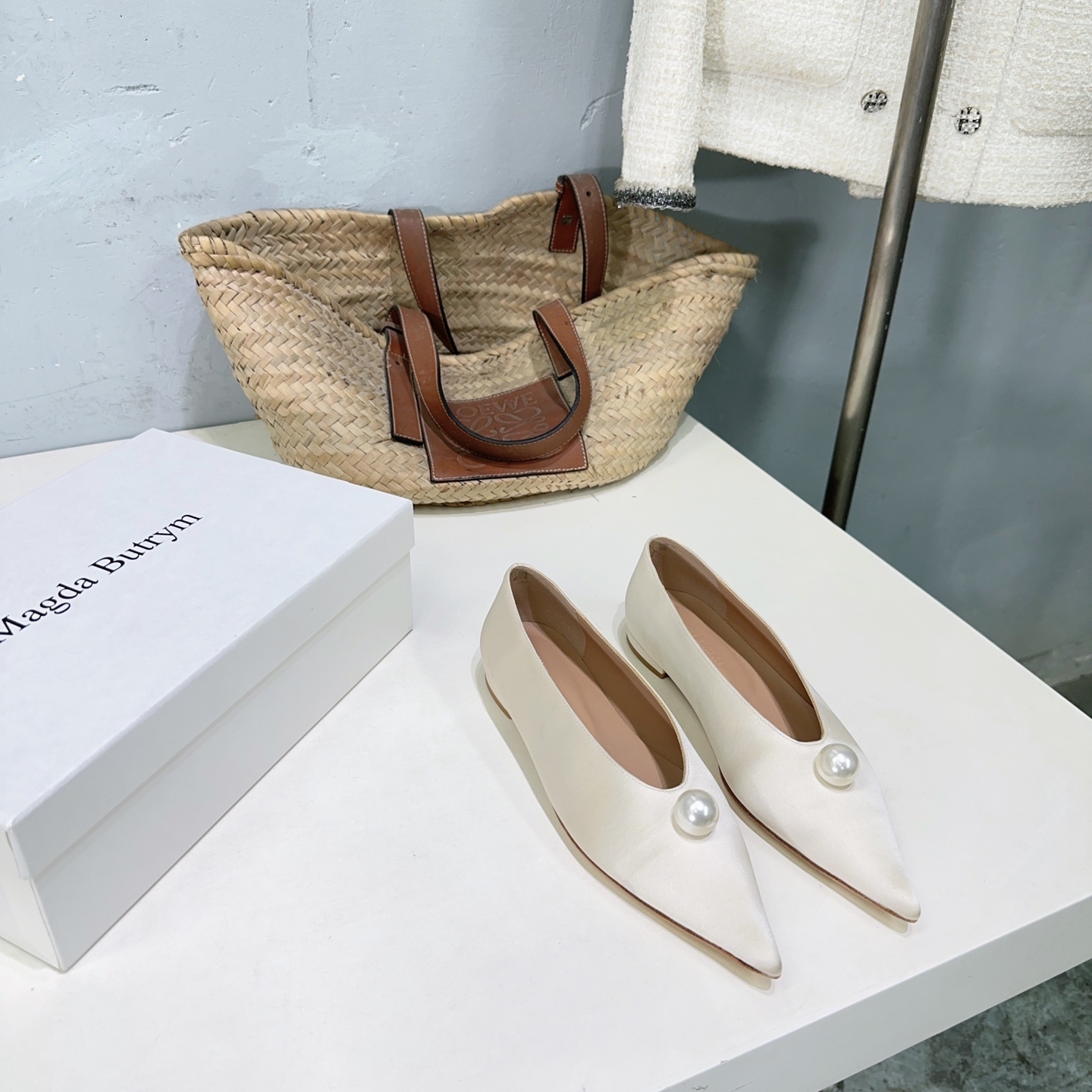 High Quality Magda Butrym Silky Ballet Shoes for Spring/Summer with Imported Leather - 图片 3
