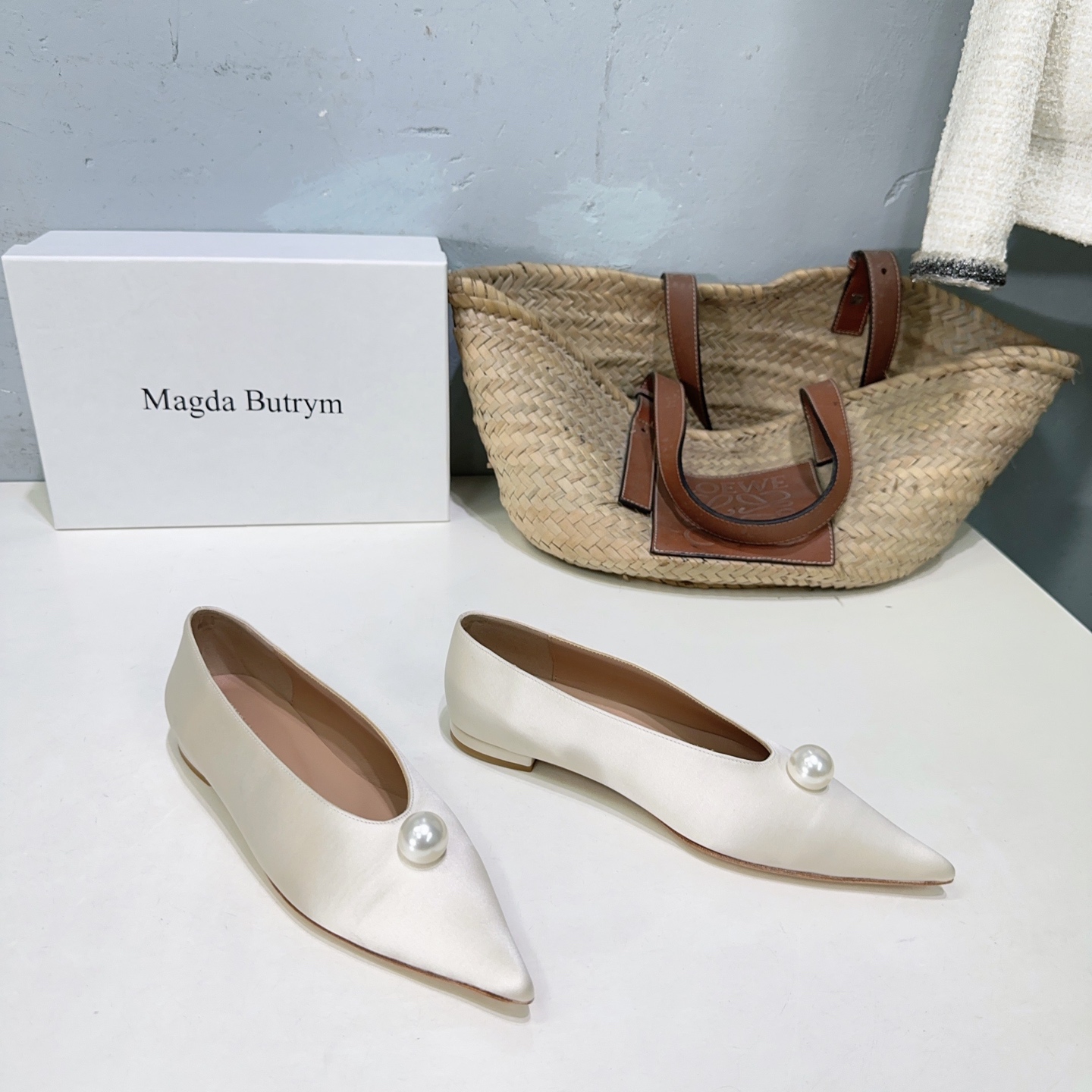 High Quality Magda Butrym Silky Ballet Shoes for Spring/Summer with Imported Leather - 图片 5