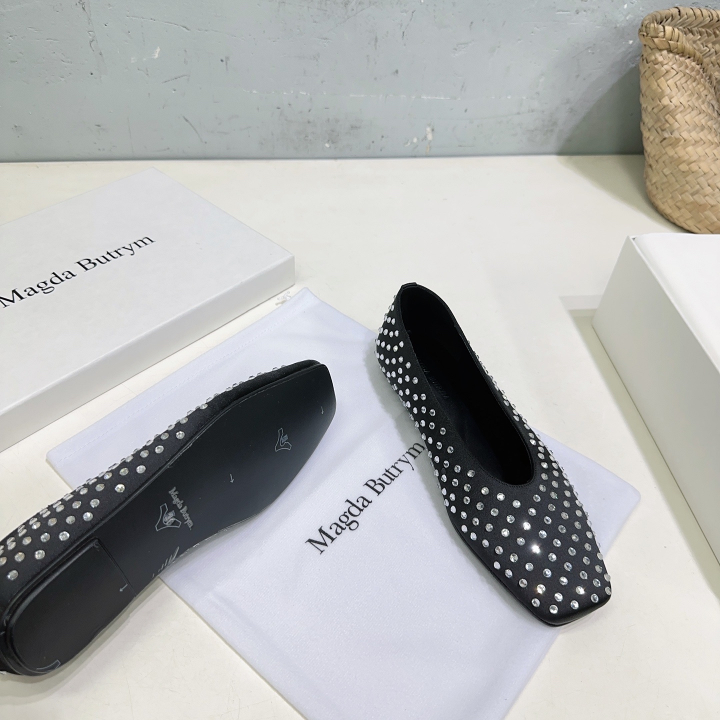 High Quality Italian Leather Shoes by Magda Butrym: Nordic Style, Simple Elegance - 图片 9