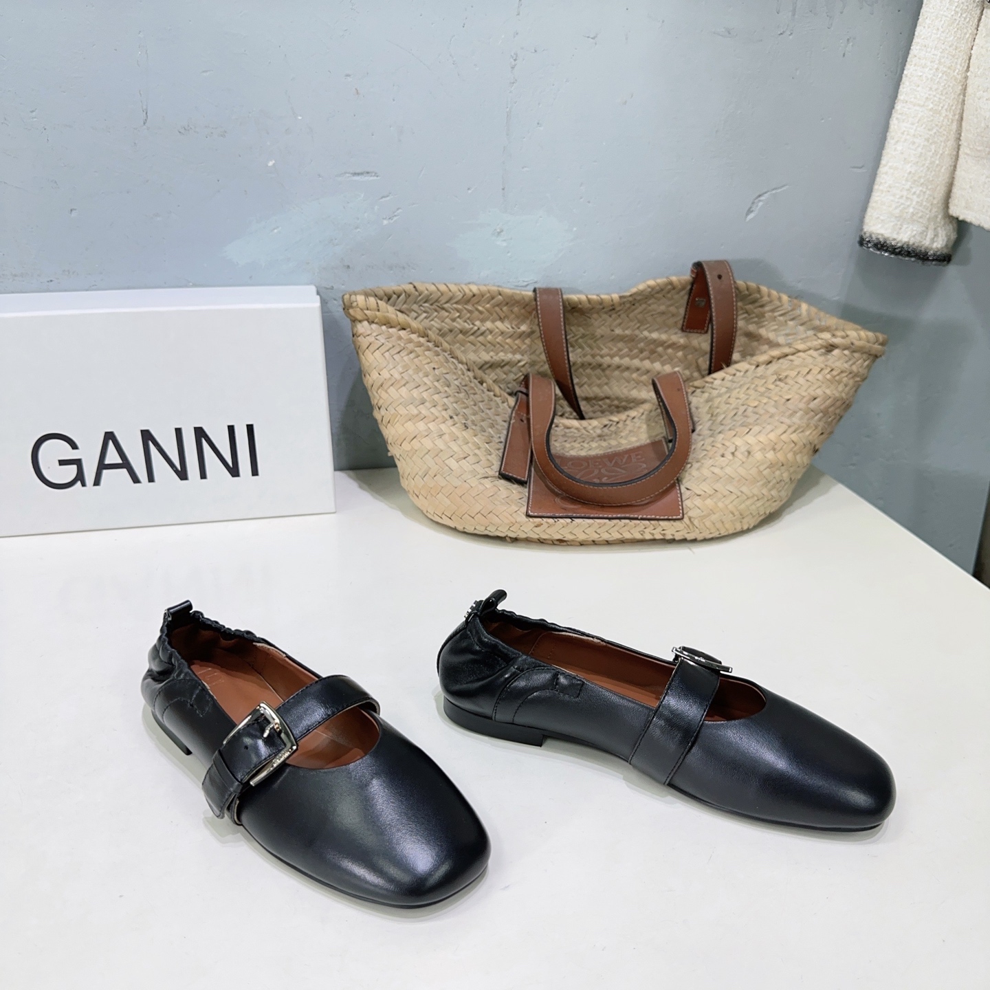 High Quality Factory-Made 650 Shoes, Queens Edition, Profitable Investment, Various Sizes Available. - 图片 1