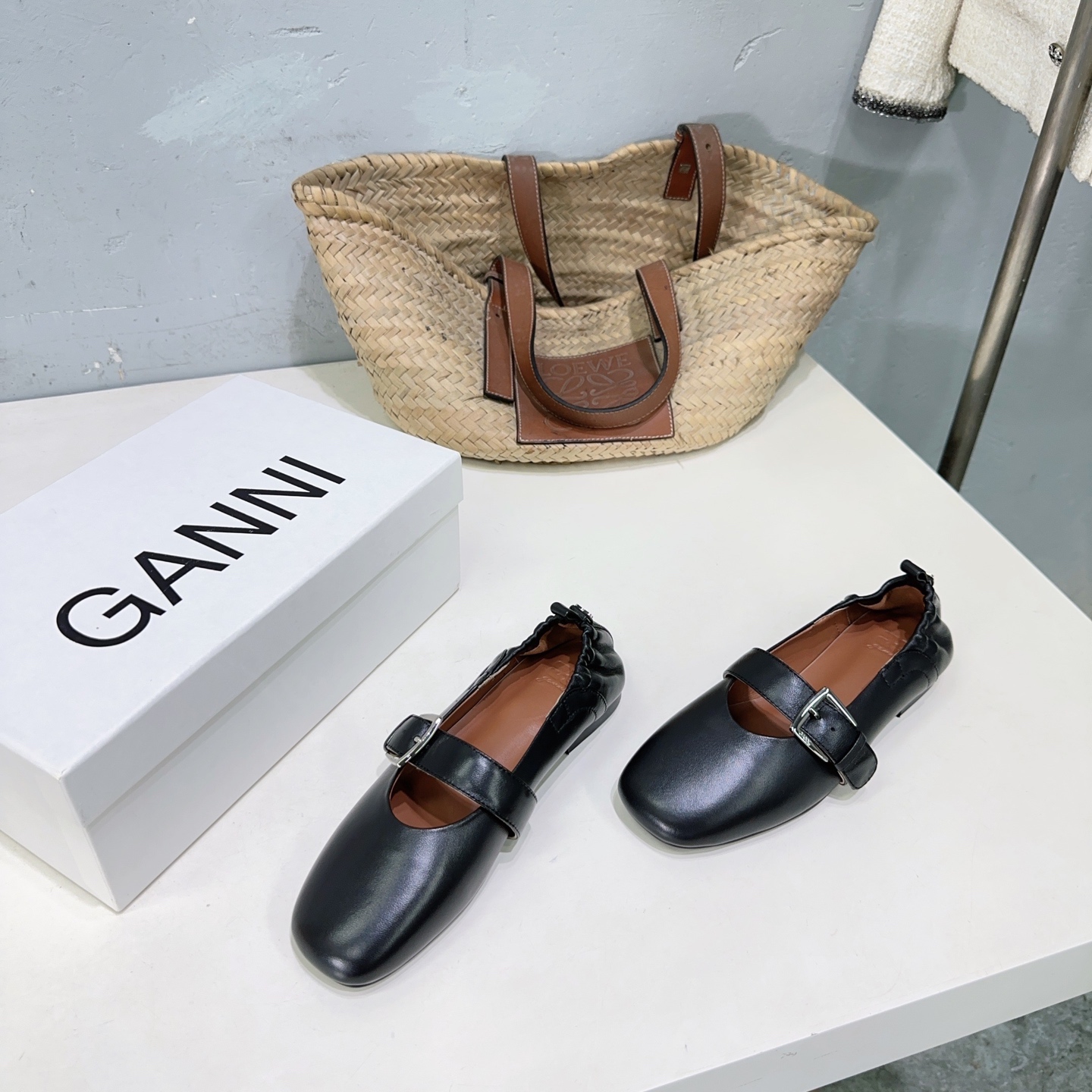 High Quality Factory-Made 650 Shoes, Queens Edition, Profitable Investment, Various Sizes Available. - 图片 6