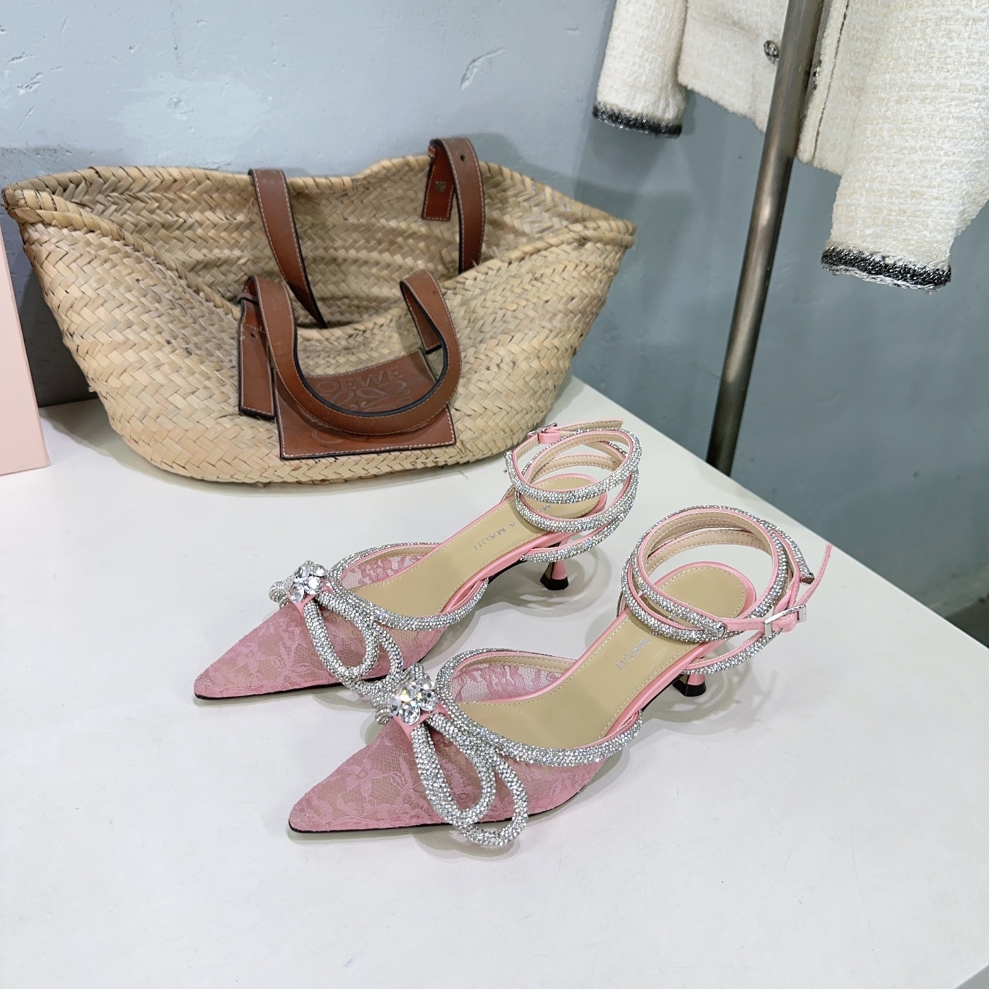 High Quality Crystal High Heels with Elegant Style and Imported Materials - 图片 8