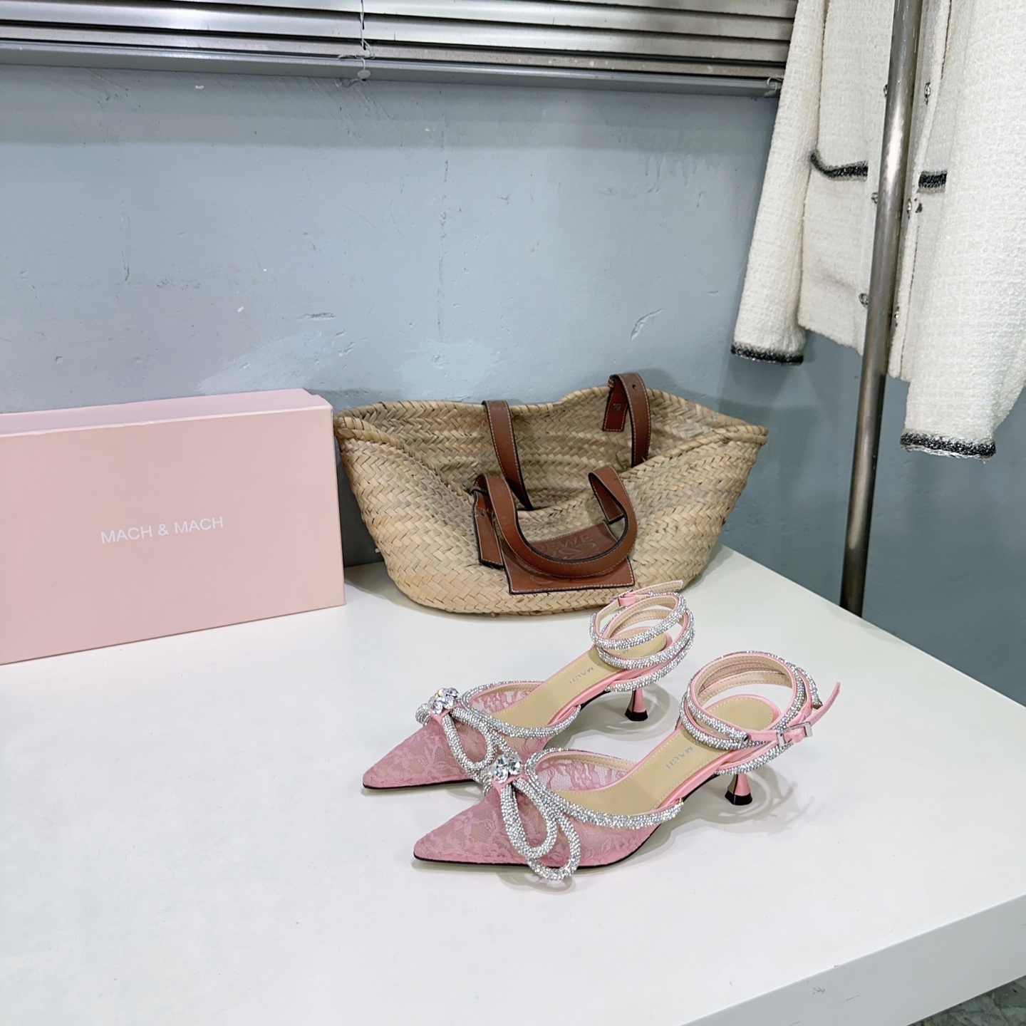 High Quality Crystal High Heels with Elegant Style and Imported Materials - 图片 5