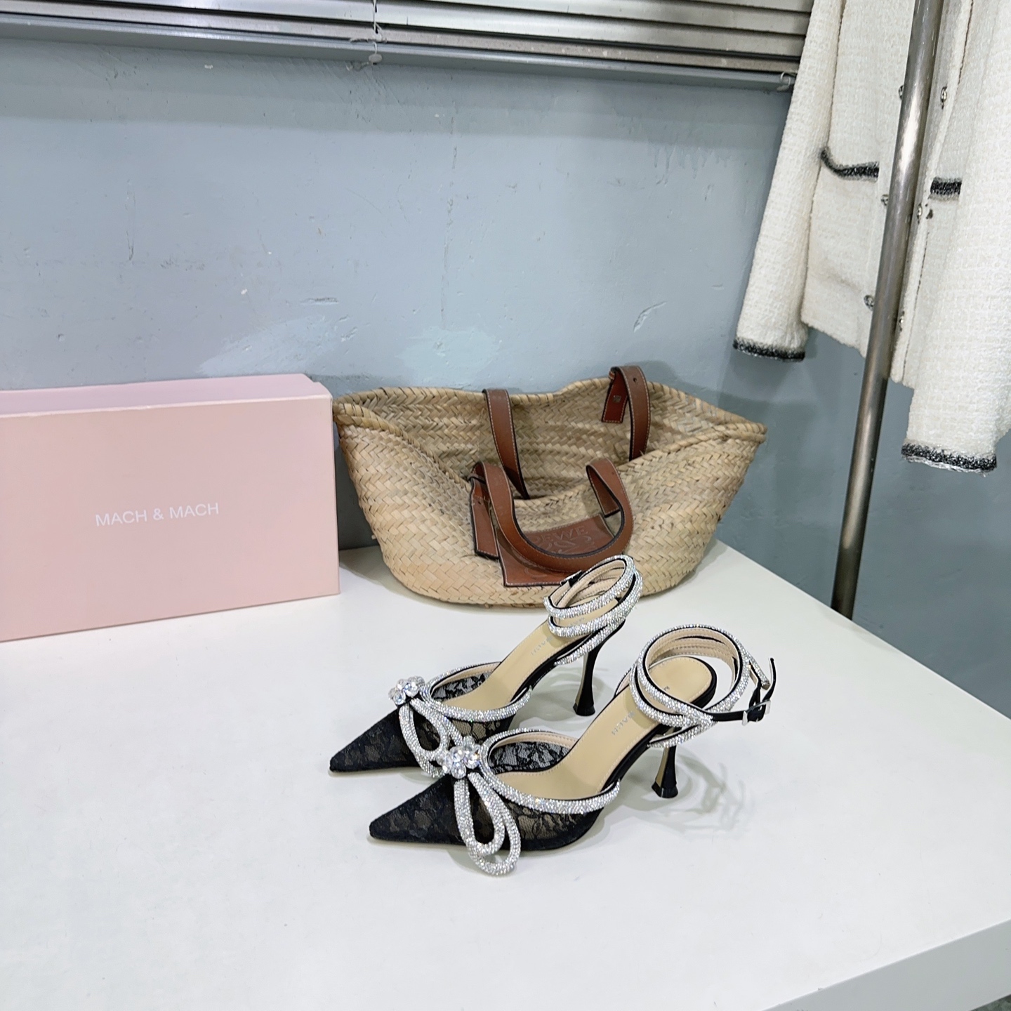 High-Quality Crystal Embellished High Heels for Spring and Summer Fashion