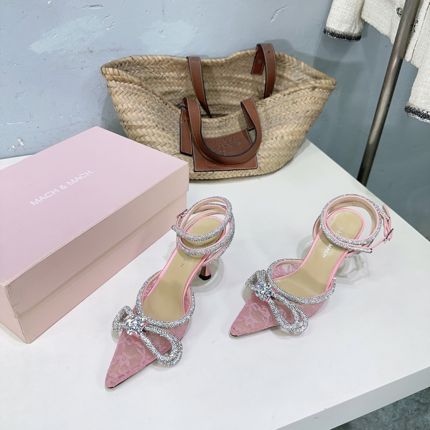High-Quality Mach 25FW Crystal High Heels with Elegant Style - 图片 6