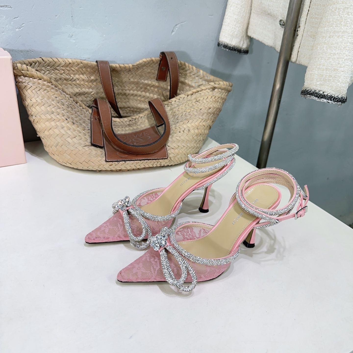 High-Quality Mach 25FW Crystal High Heels with Elegant Style - 图片 3