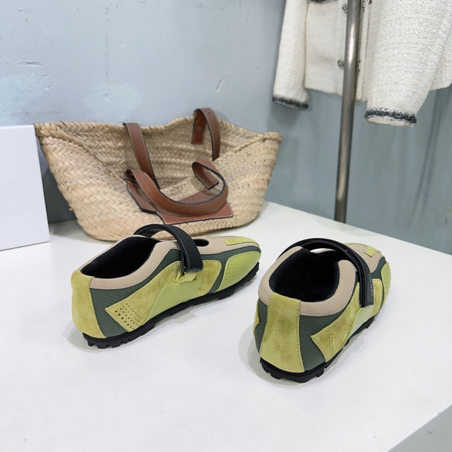 “High-Quality Mary Jane’s Sports Shoes: New Magic Tricks in Ballet Style” - 图片 4