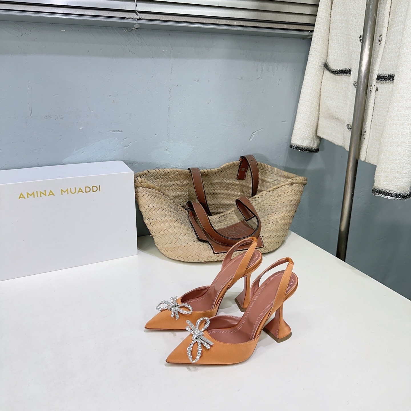 High Quality Amina Muaddi Heel Shoes with Unique Design and Imported Materials - 图片 7