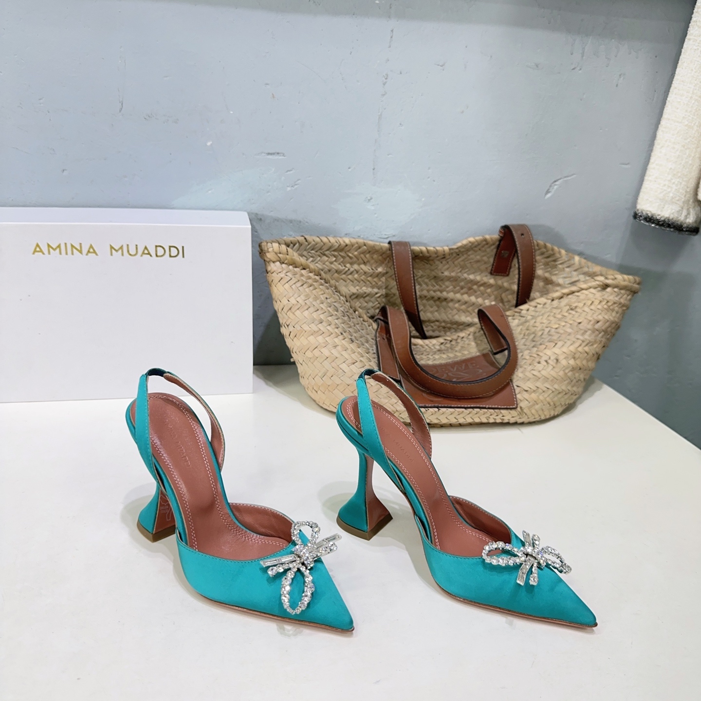 High Quality Amina Muaddi Heel Shoes: Spring Fashion Hero in Colors - 图片 1