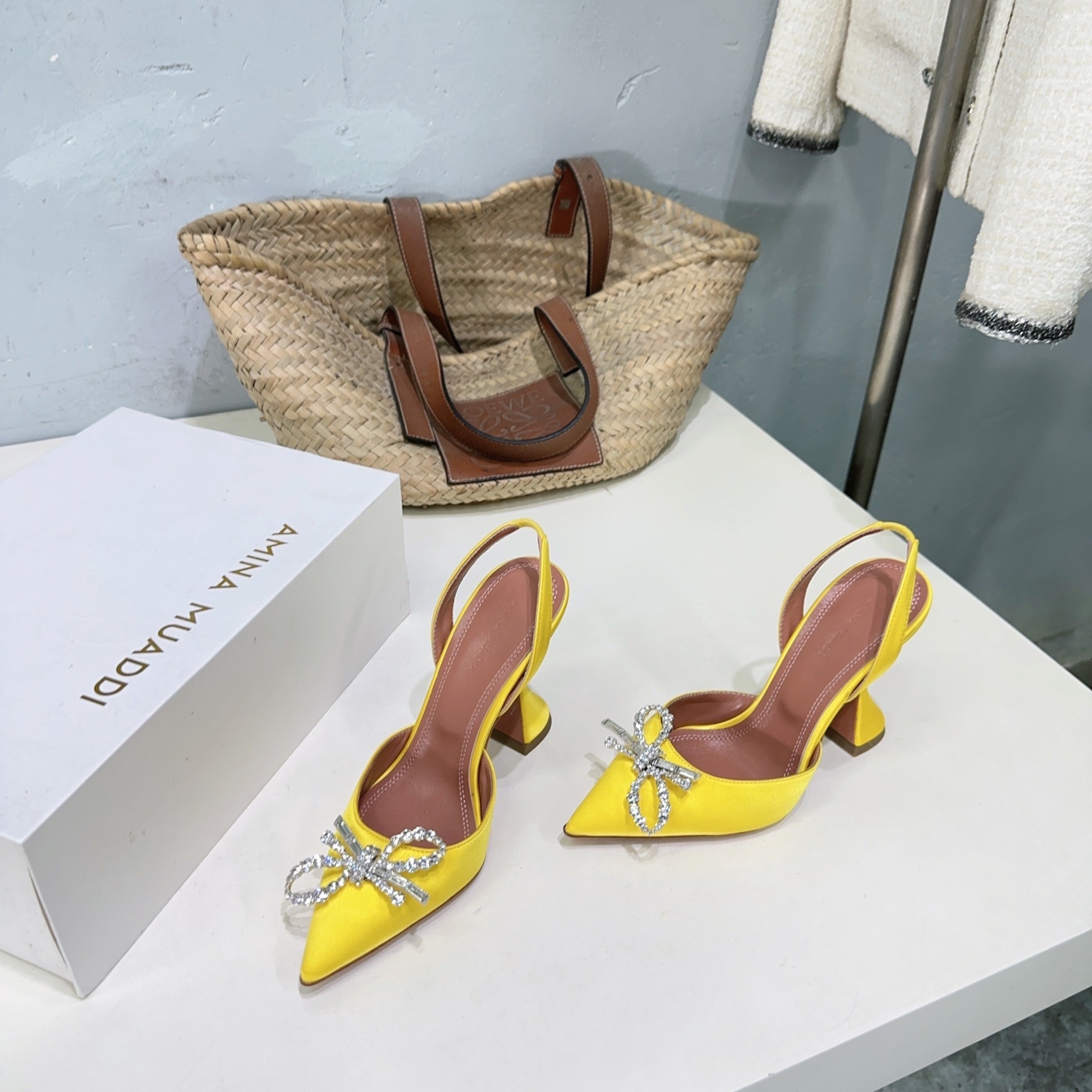 High Quality Amina Muaddi Heel Shoes: Spring New, Imported Leather, Unique Design - 图片 6