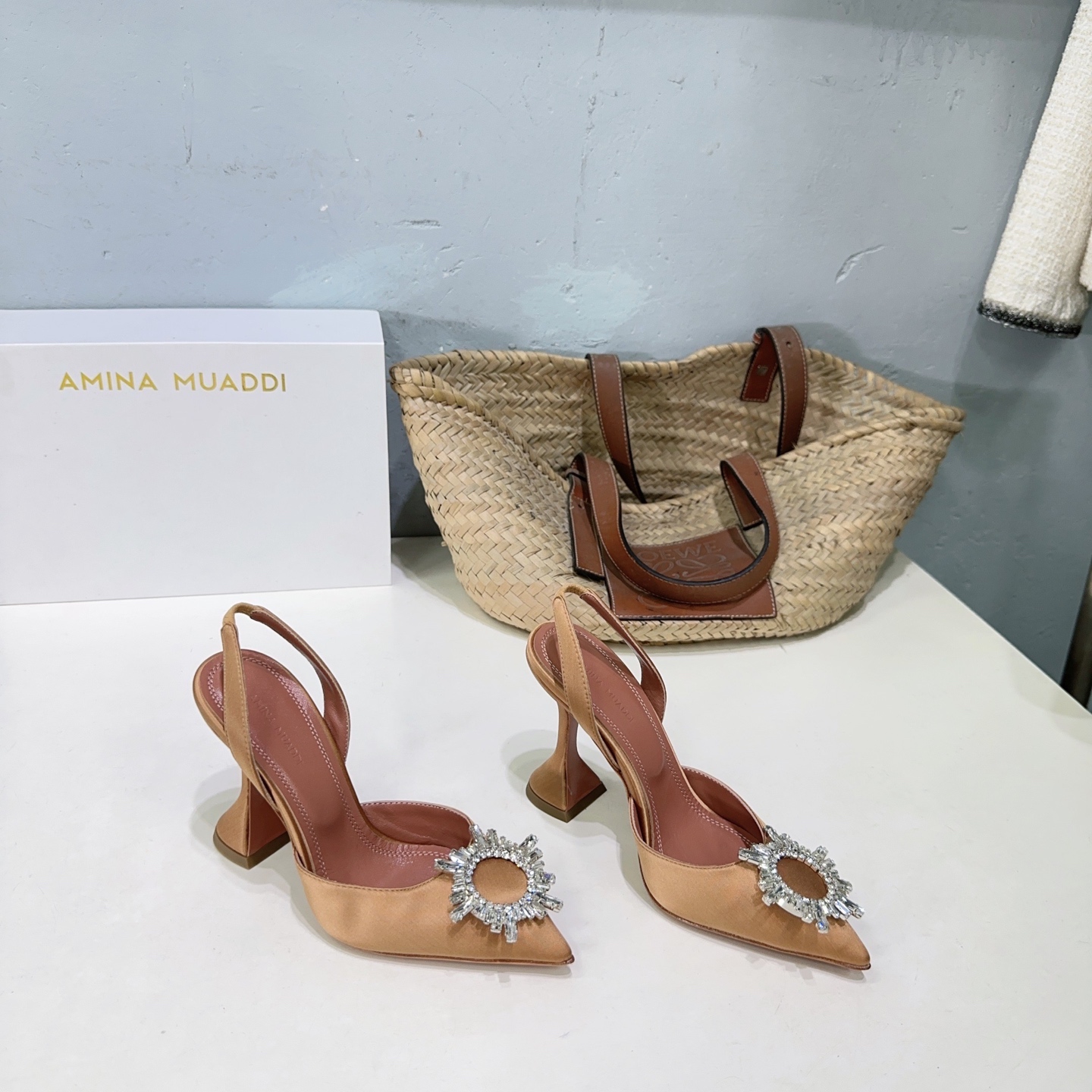 High-Quality Amina Muaddi Sunflower Sandals: Spring Fashion Hero with 10CM Heels! - 图片 7