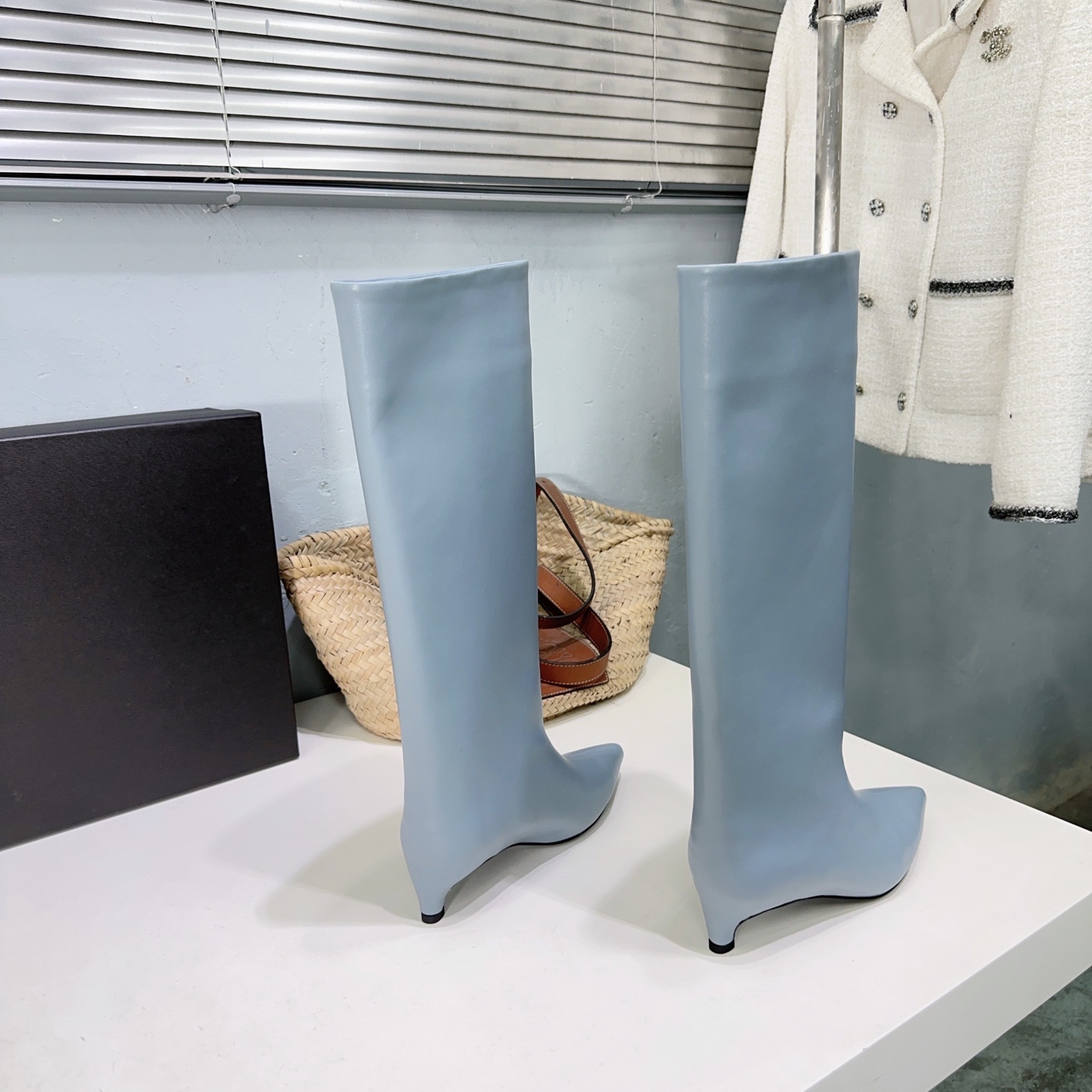 Italian Imported Short Vintage Boots: High Quality, Stylish, and Cozy – Sizes 35-41 - 图片 7
