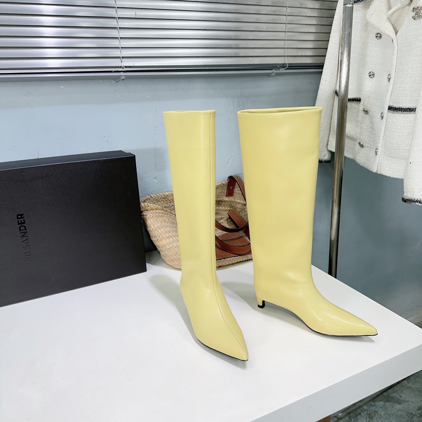 Italian Imported Vintage Skinny Boots: High Quality Short Cozy Style. - 图片 6