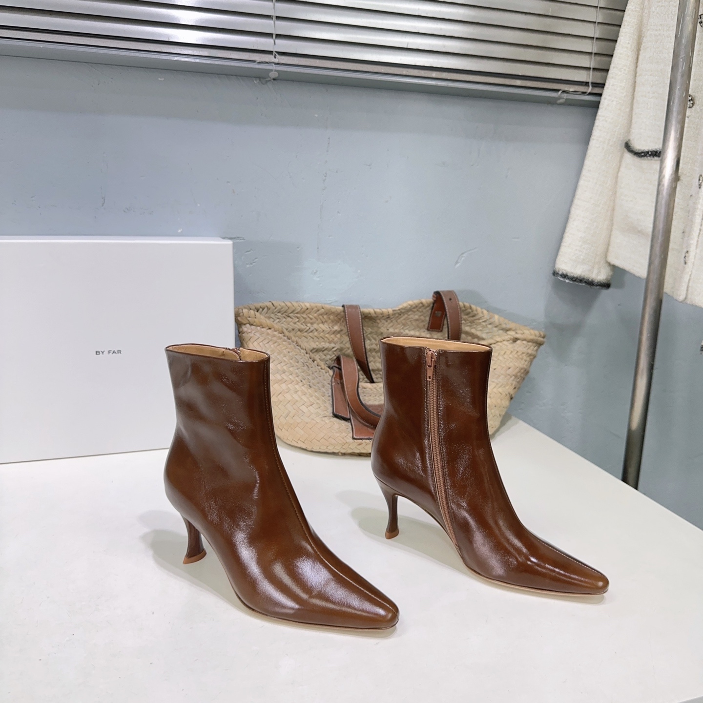 Classic New Zipper High Boots: High Quality Exit 816 in Northern European Style