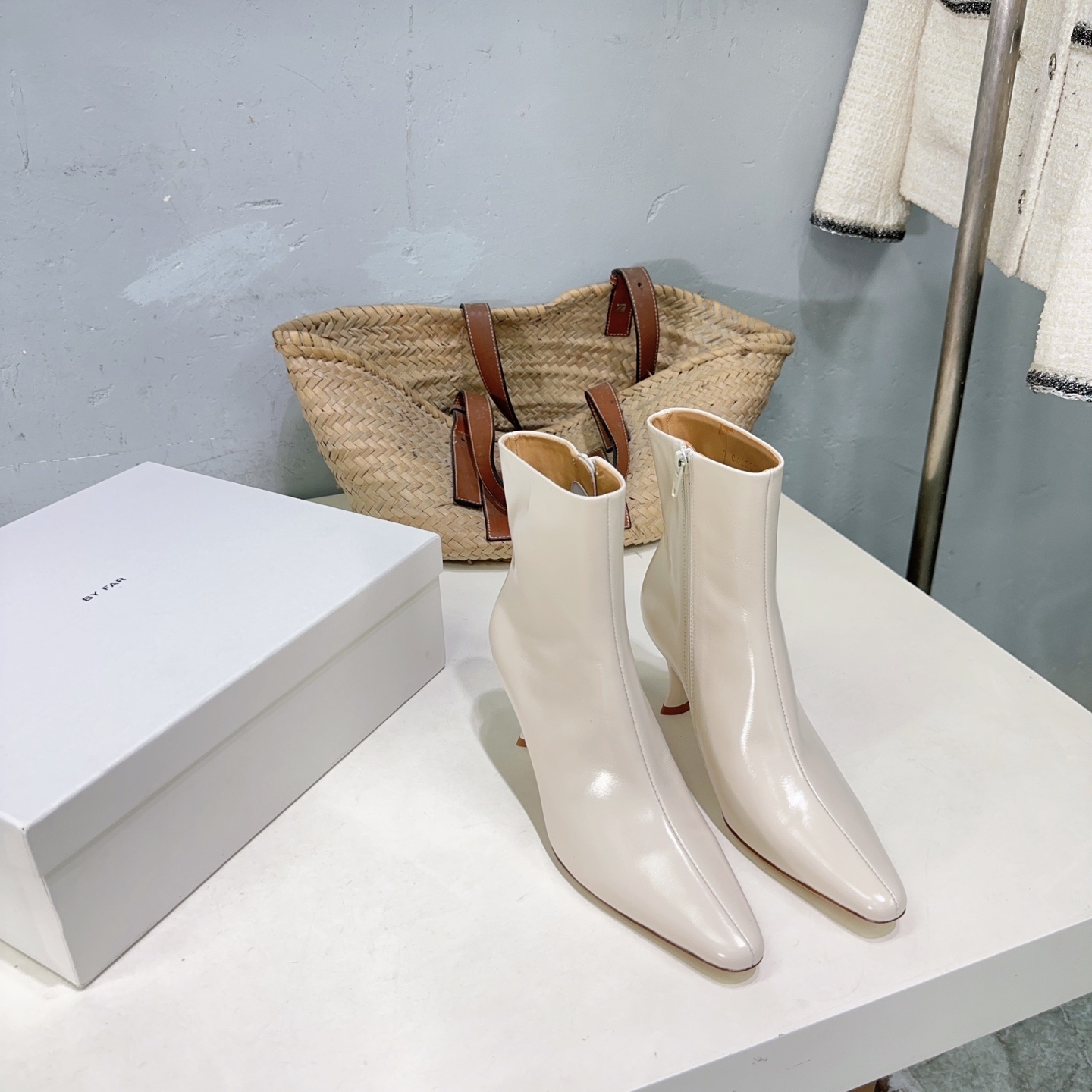 Classic New Zipper High Boots: High Quality European Style, Comfortable and Stylish. - 图片 5